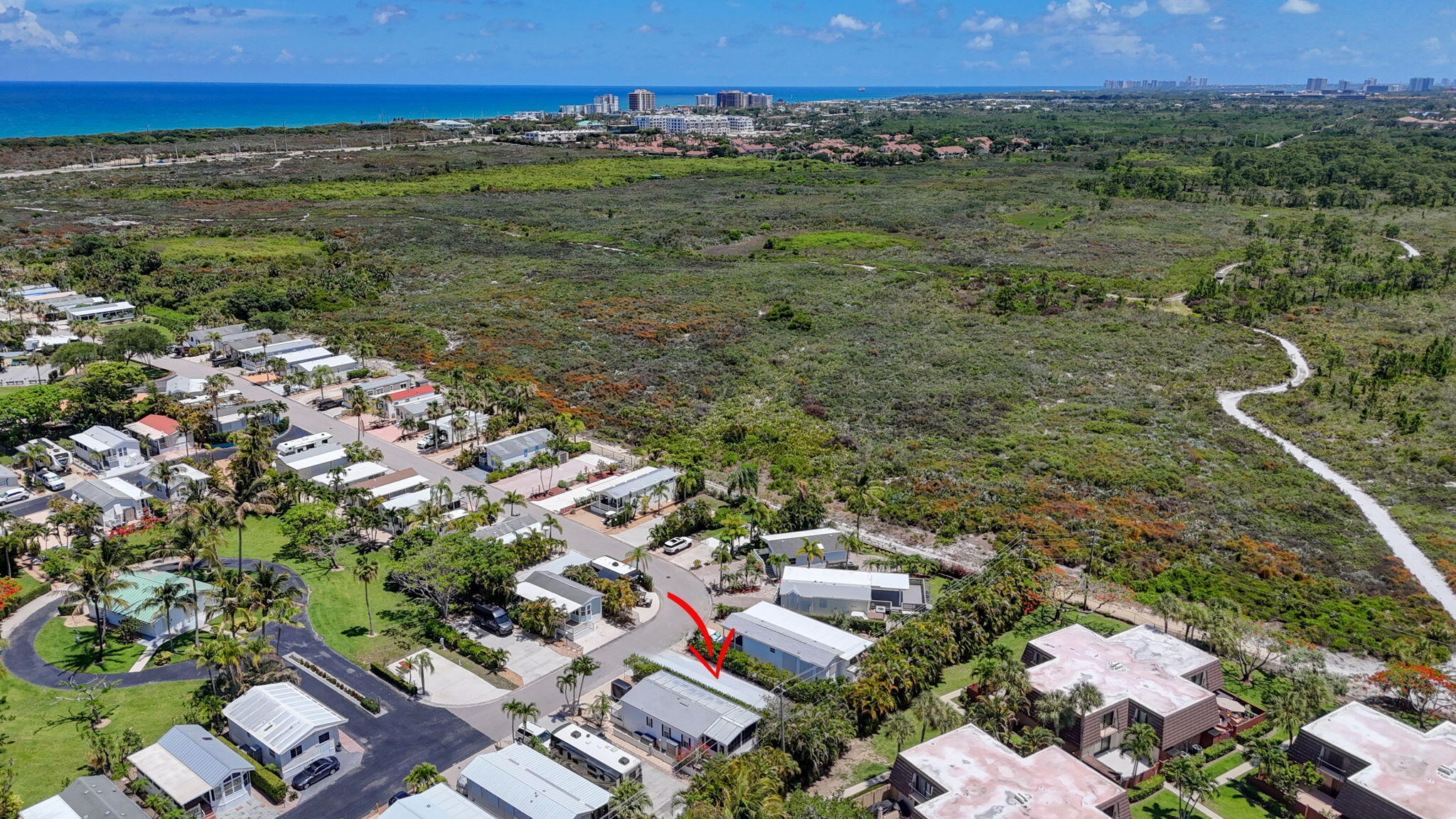 YOGI-BY-THE-SEA CONDO - Land