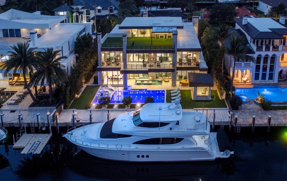 Gould Island 15-62 B - Residential