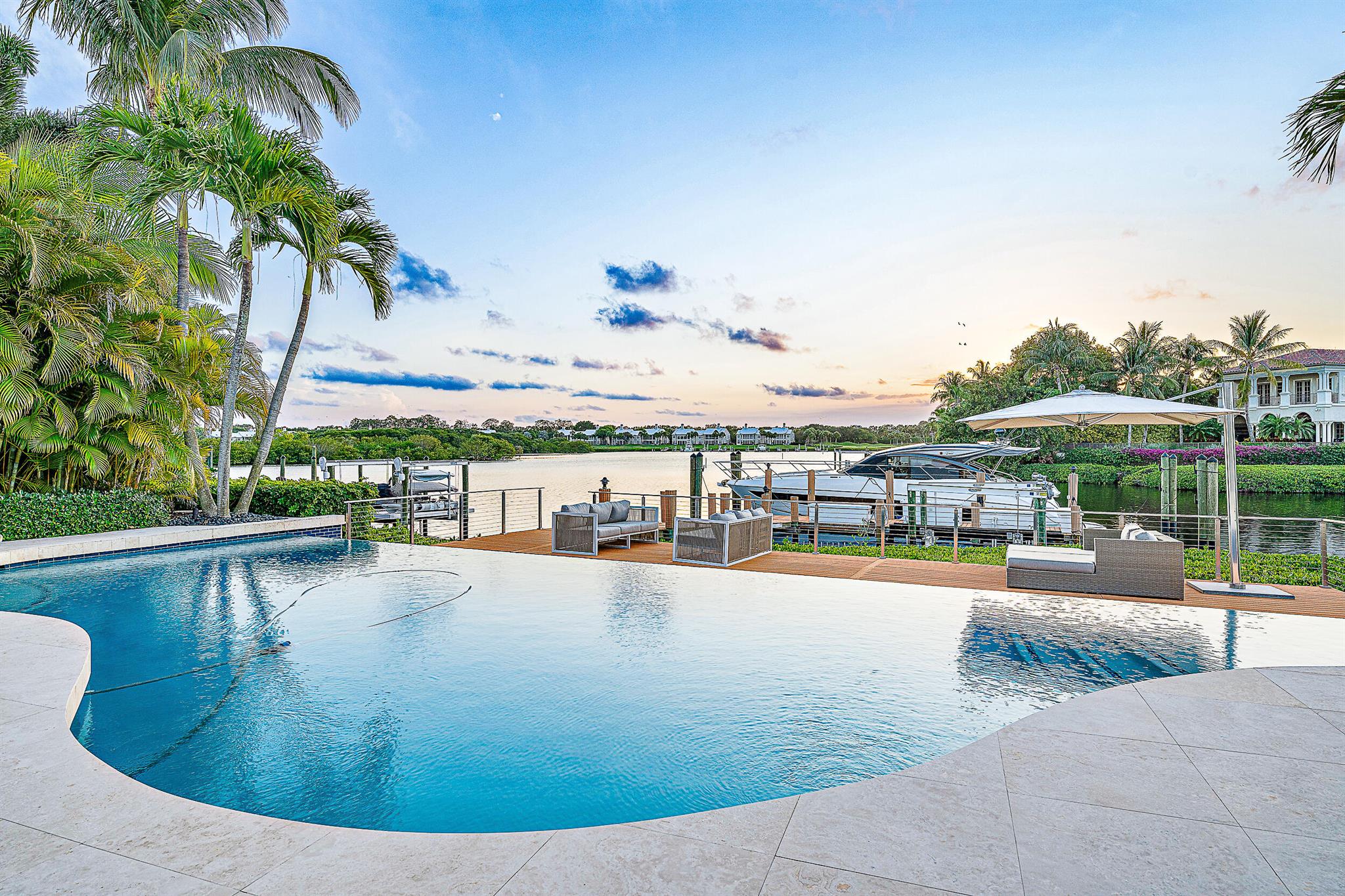 Admirals Cove - Residential