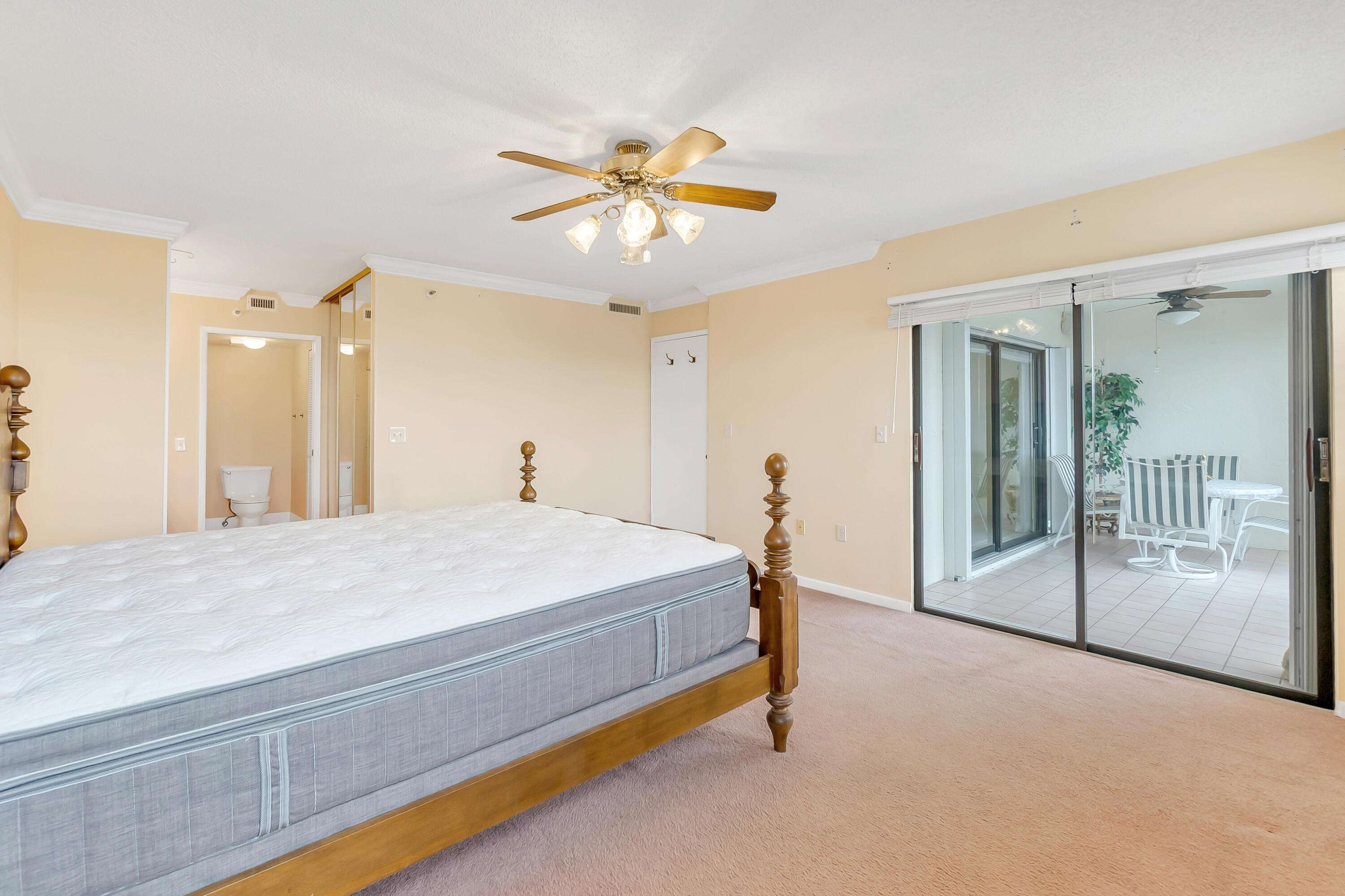 CYPRESS BEND CONDOMINIUM VII - Residential