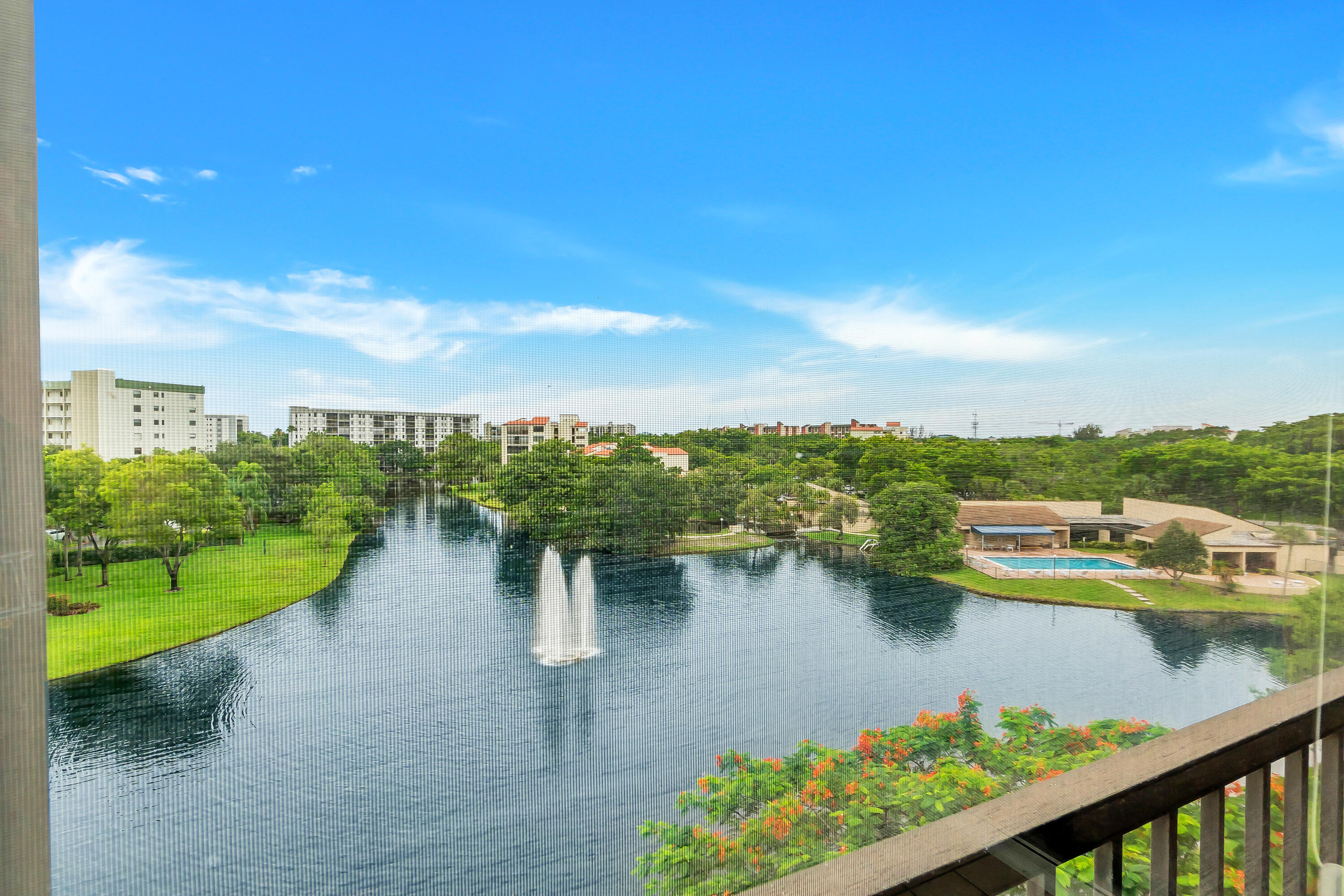 CYPRESS BEND CONDOMINIUM VII - Residential