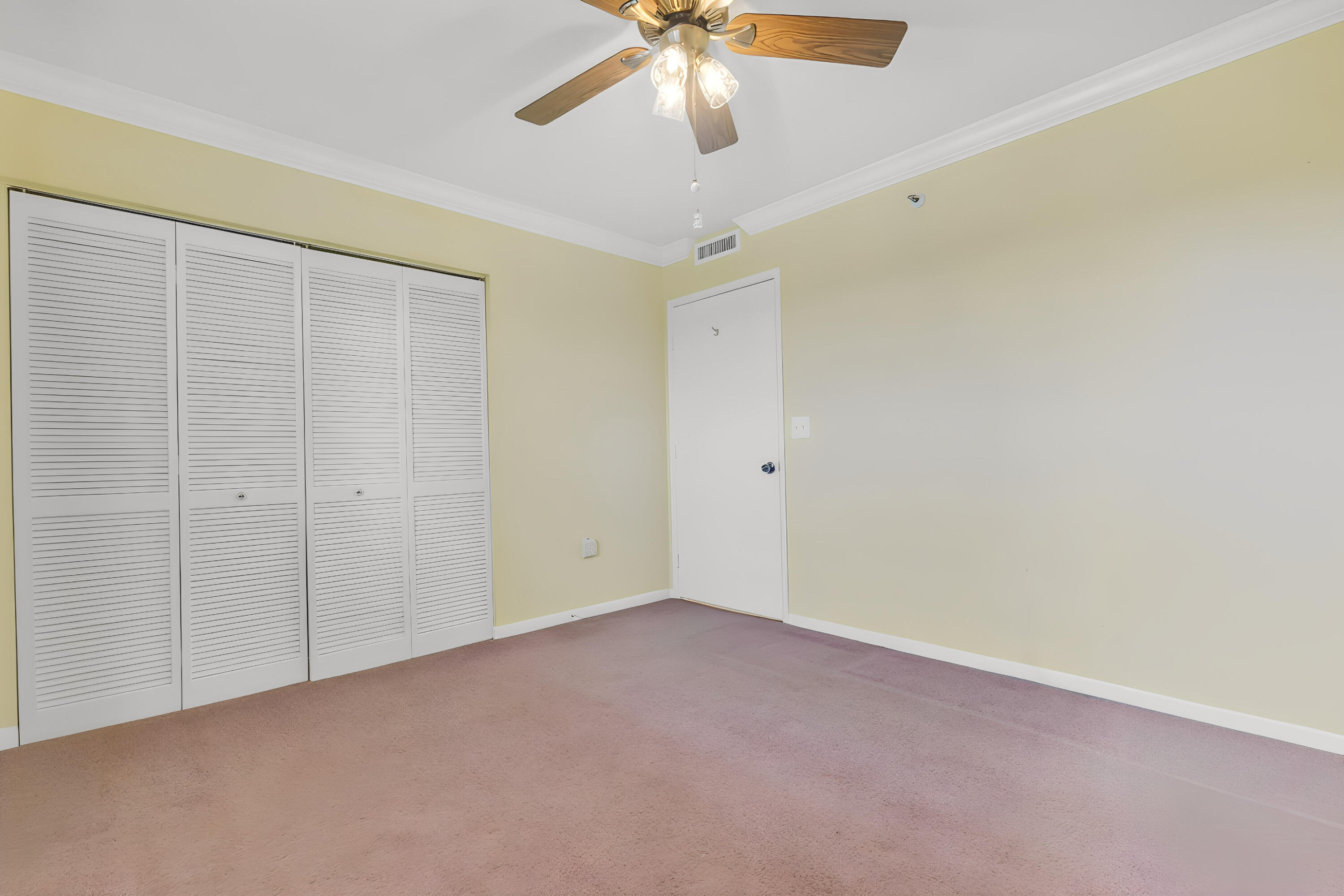 CYPRESS BEND CONDOMINIUM VII - Residential
