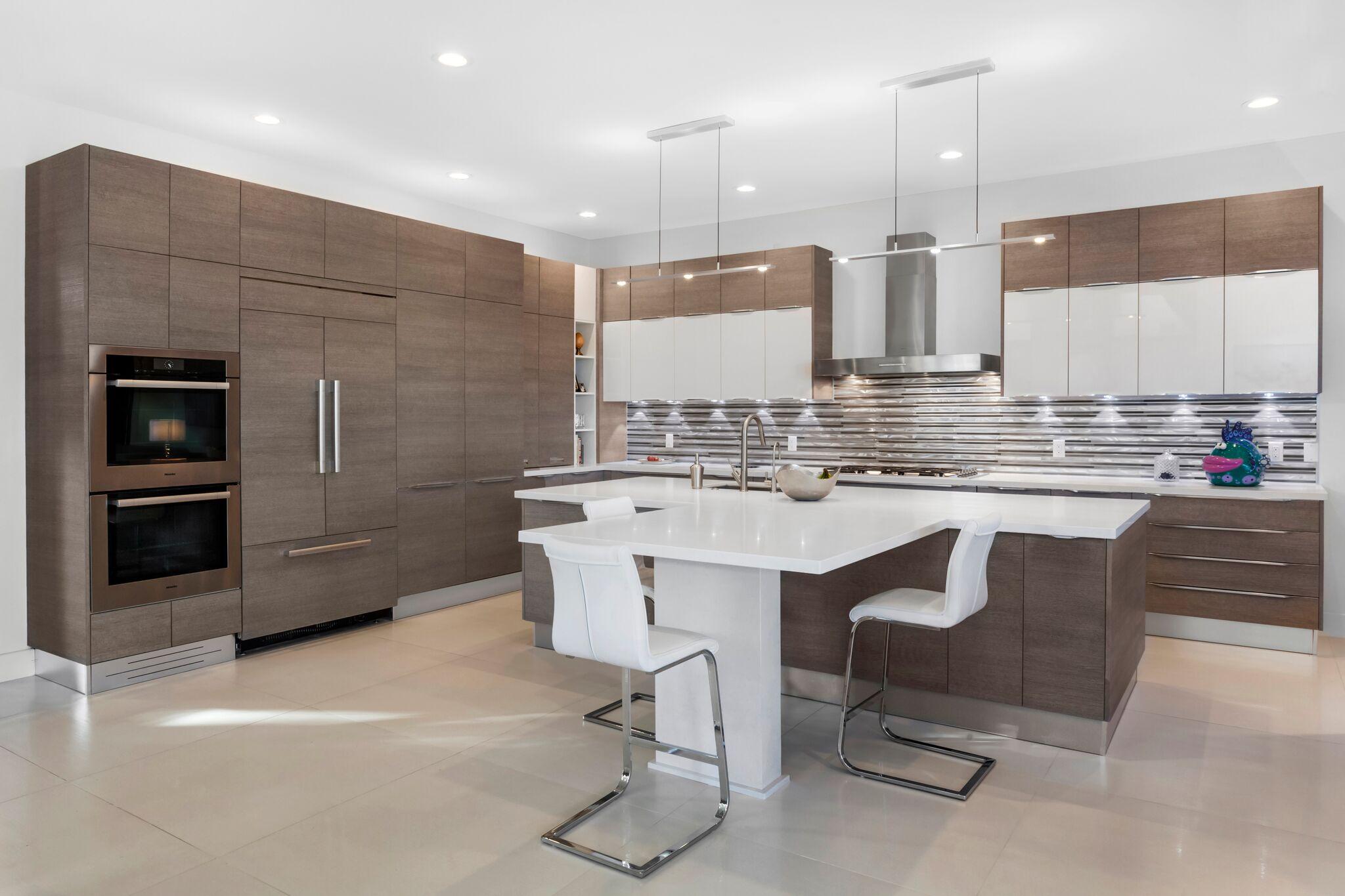 Palm Trail - Residential