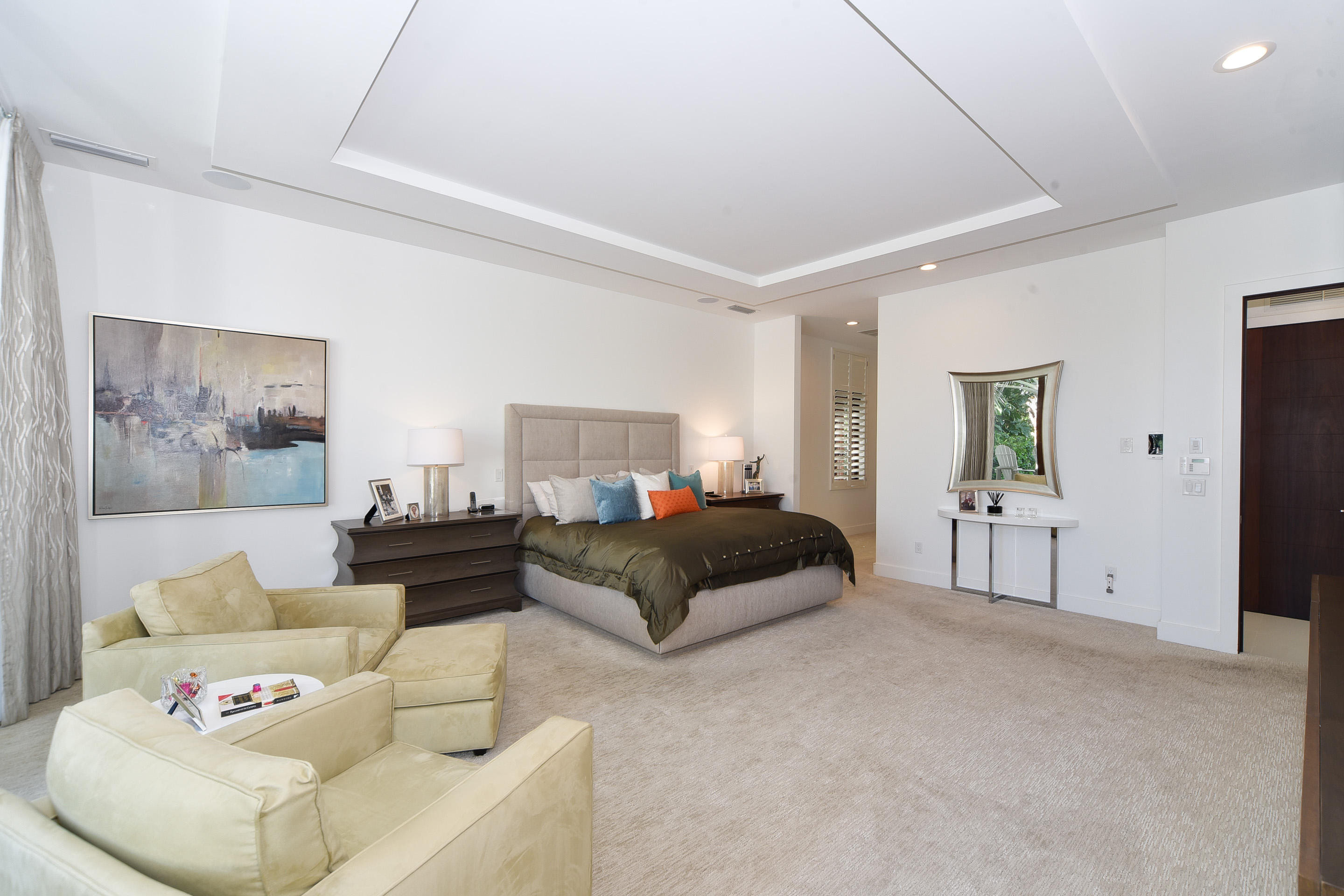 Palm Trail - Residential