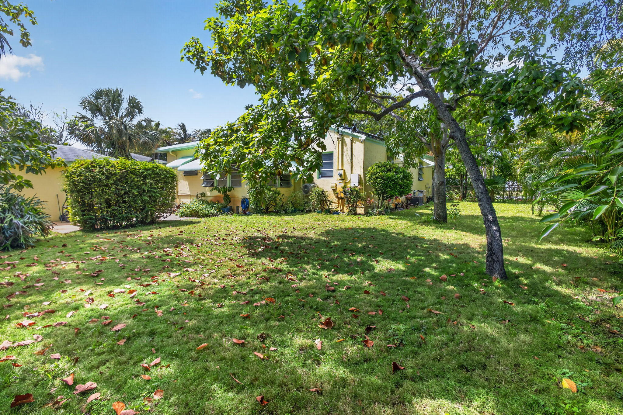 NORTH PALM BCH 1 - Residential