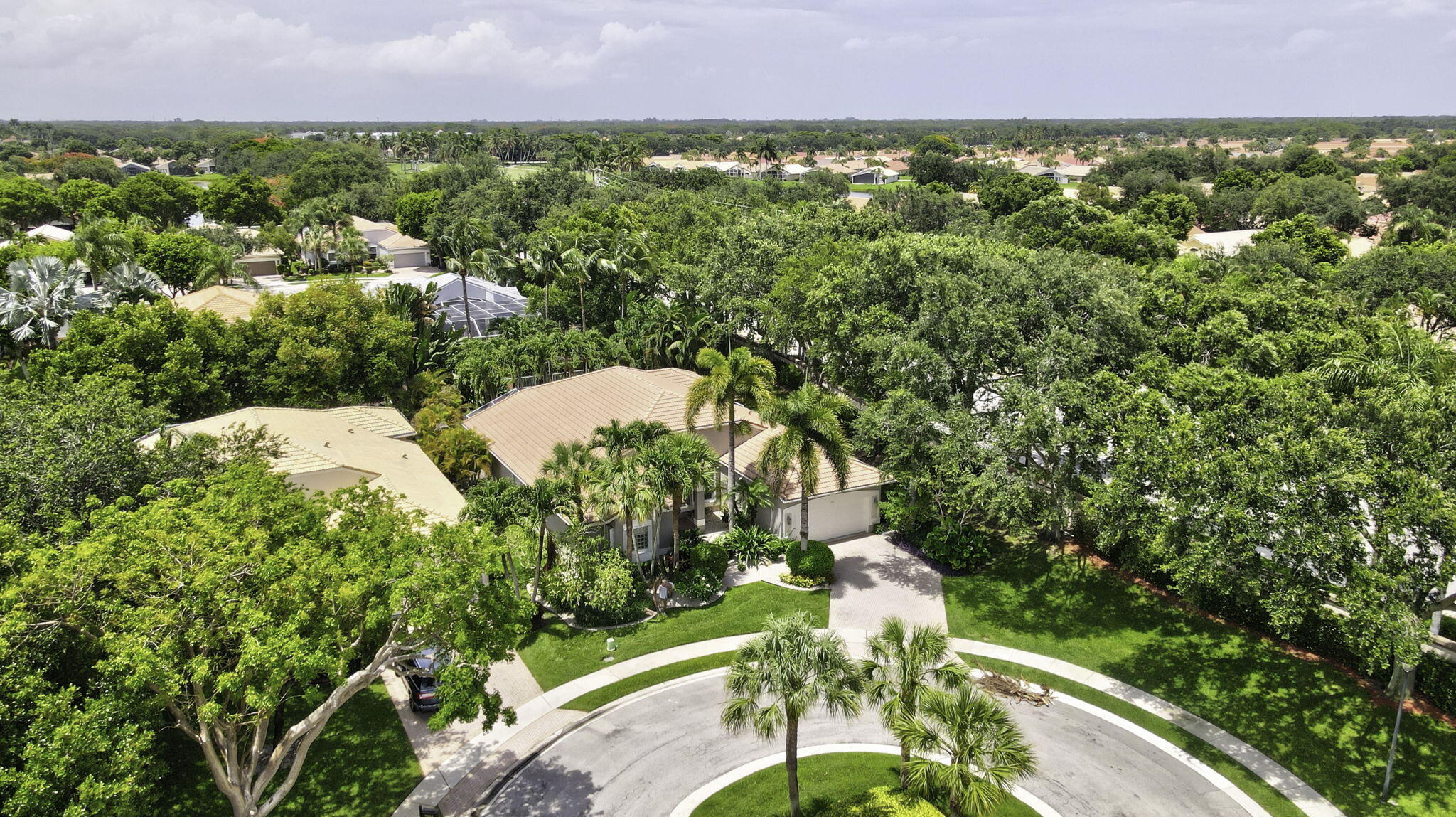 AVALON ESTATES - Residential