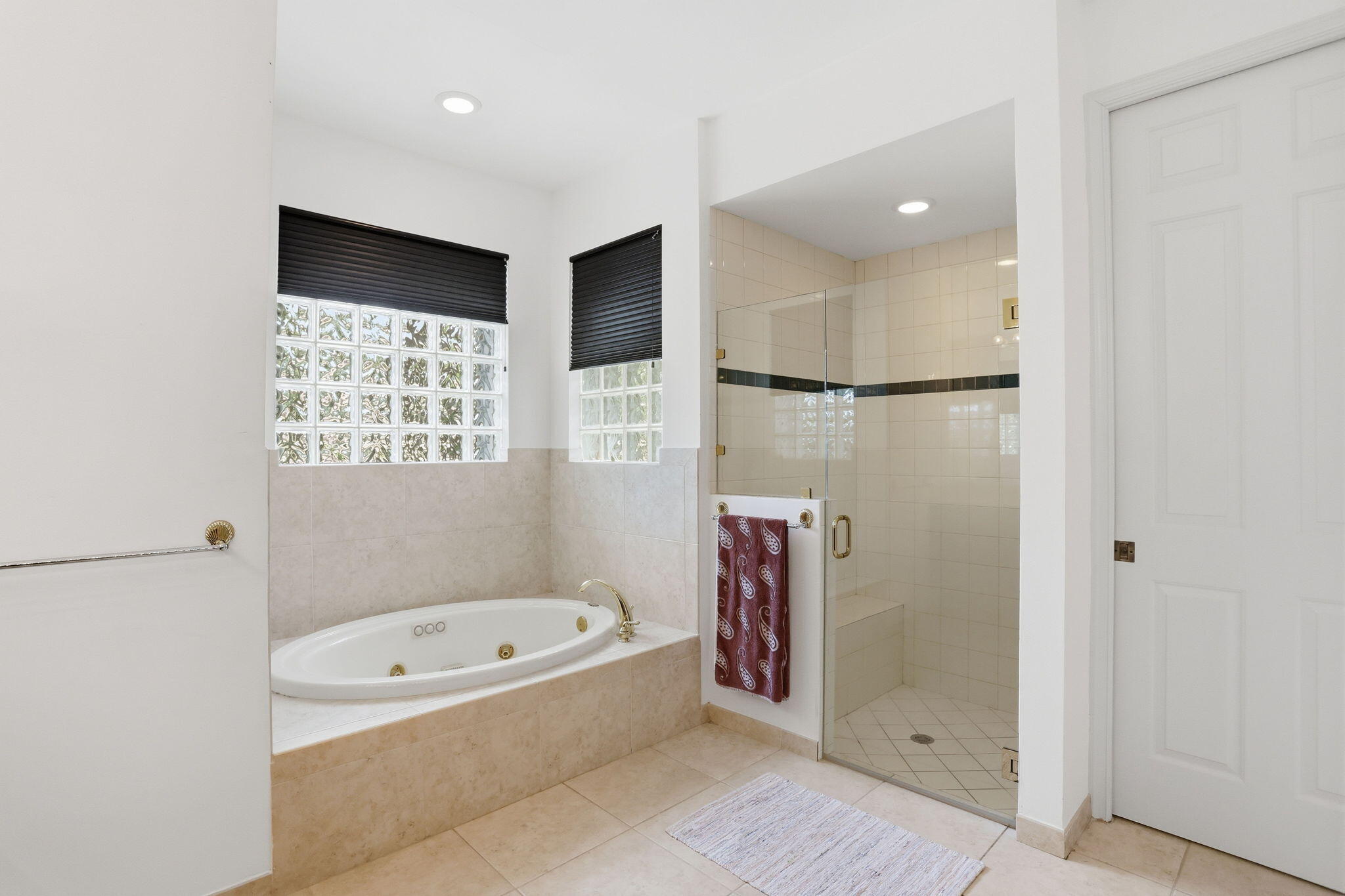 AVALON ESTATES - Residential
