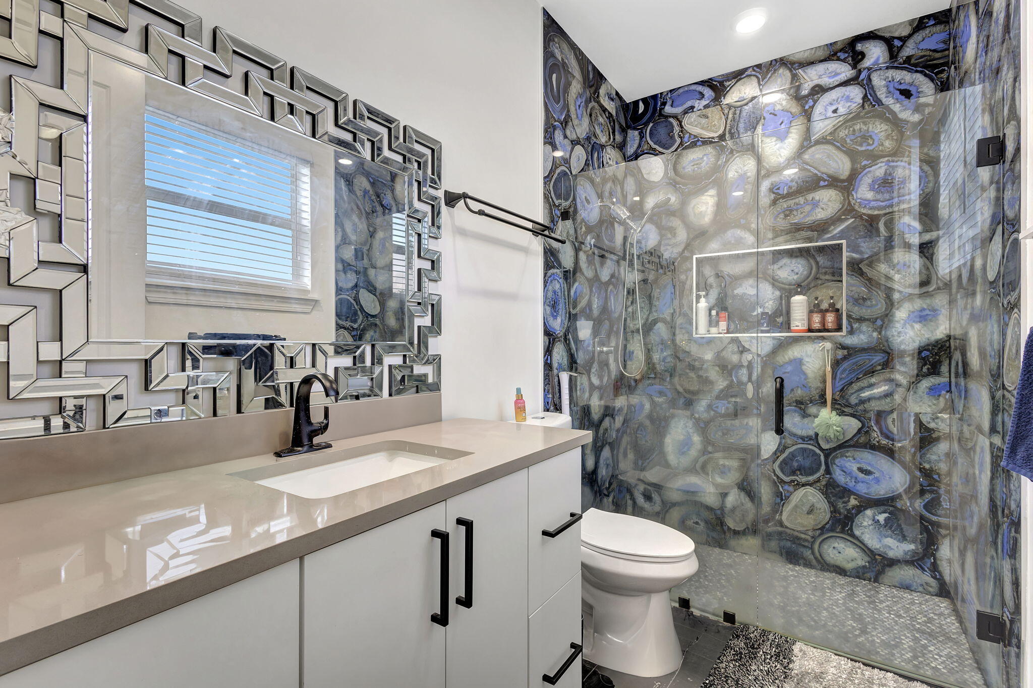 SOUTHERN BOULEVARD PINES - Residential