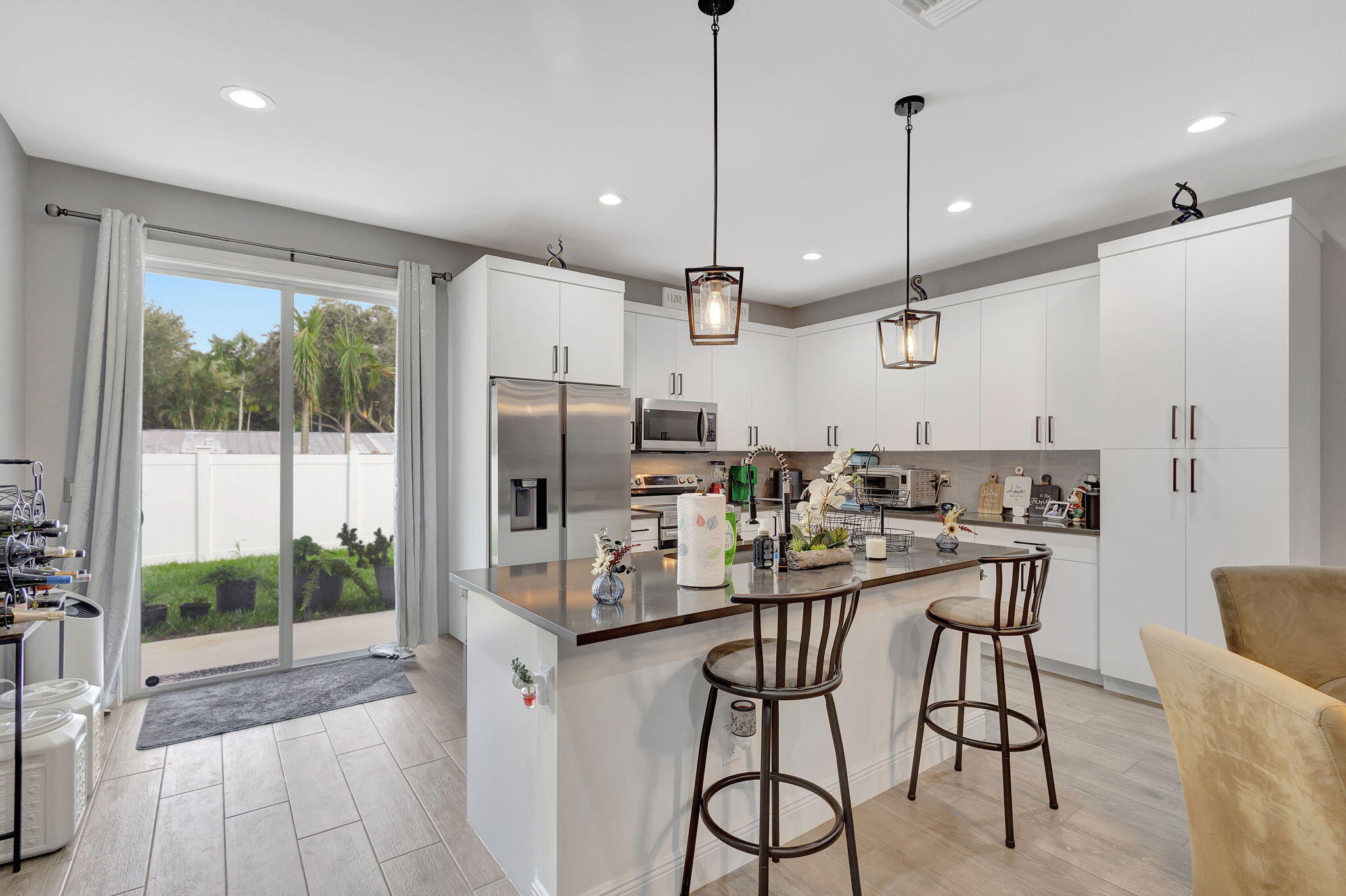 SOUTHERN BOULEVARD PINES - Residential
