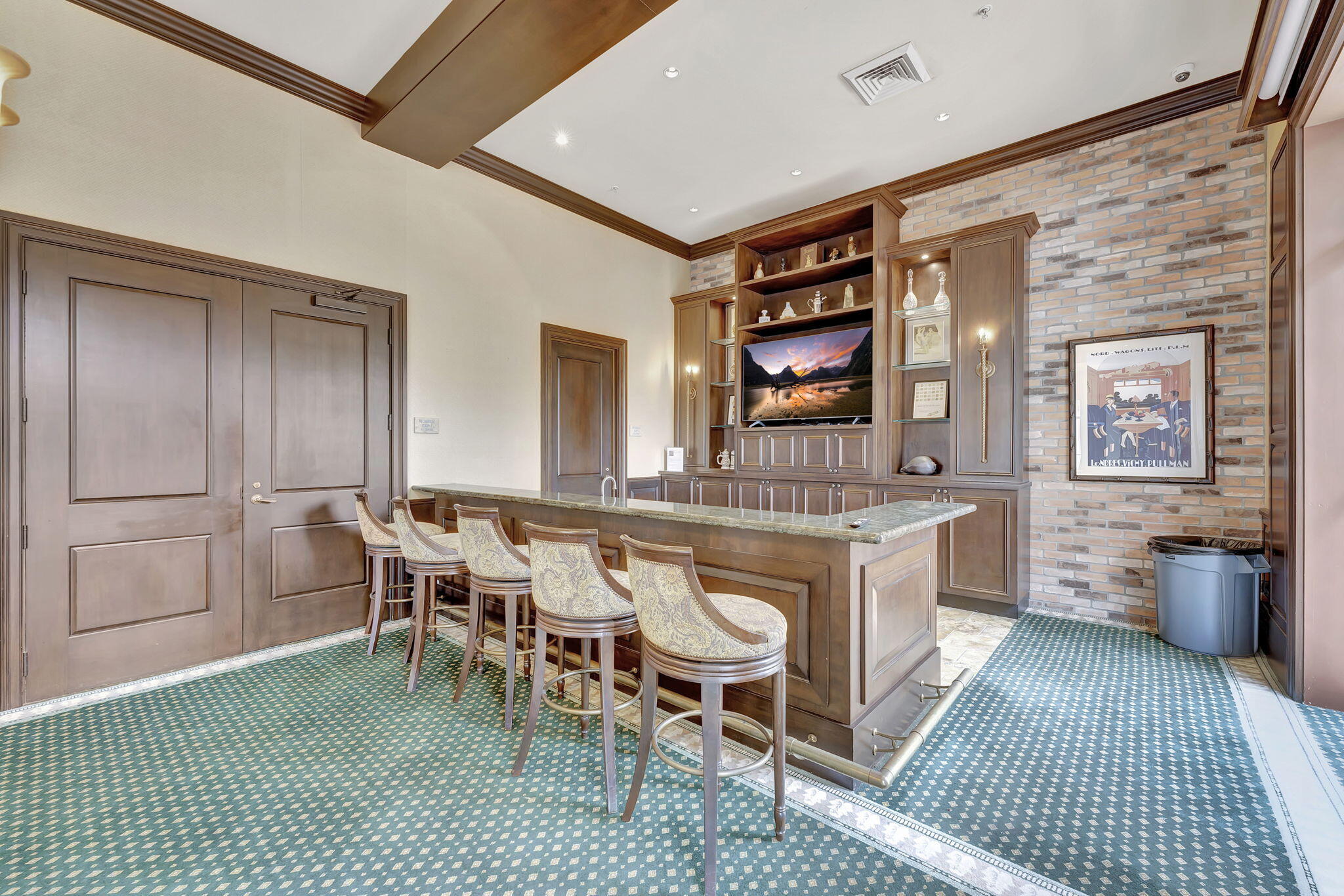 SAWGRASS LAKES - Residential