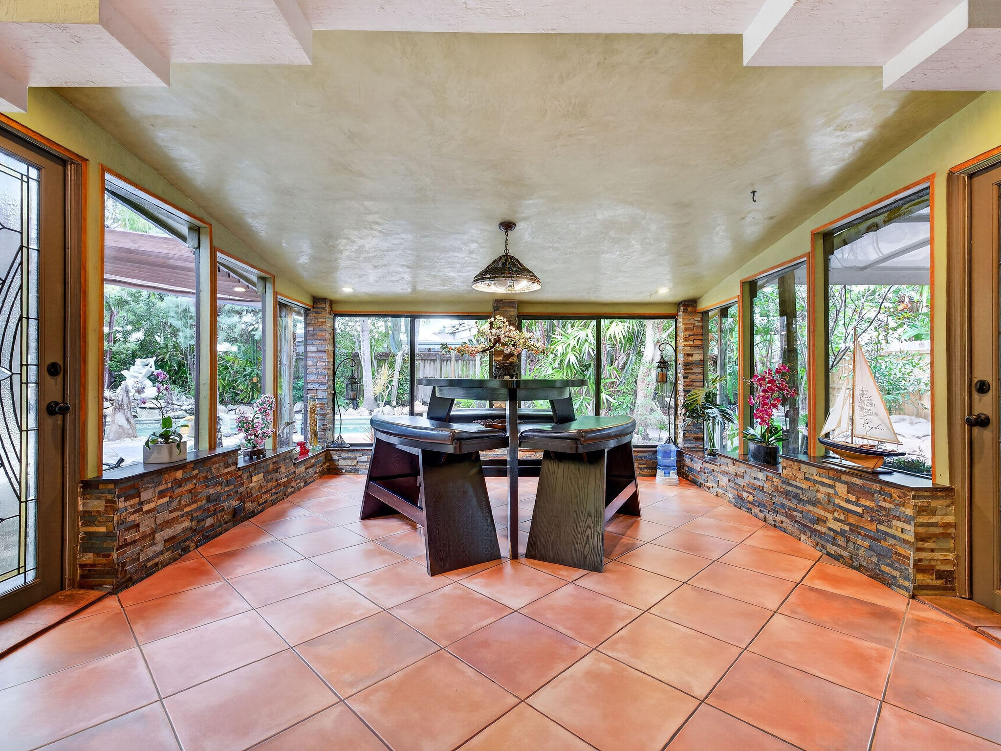 BEACHWAY ESTATES - Residential