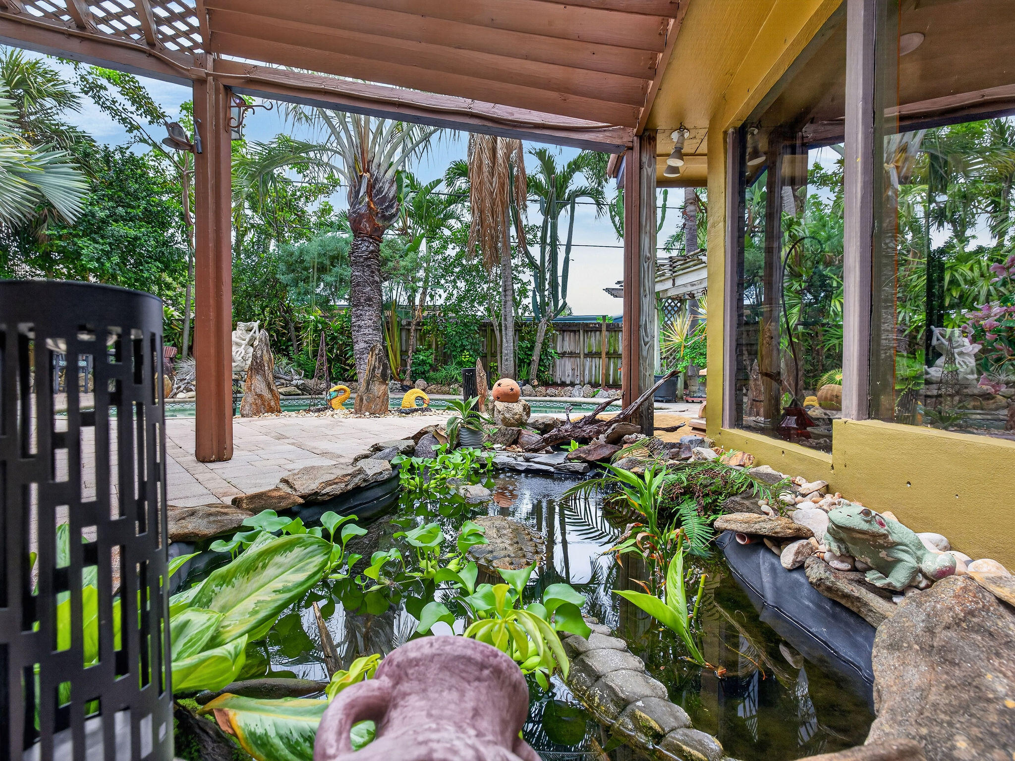 BEACHWAY ESTATES - Residential