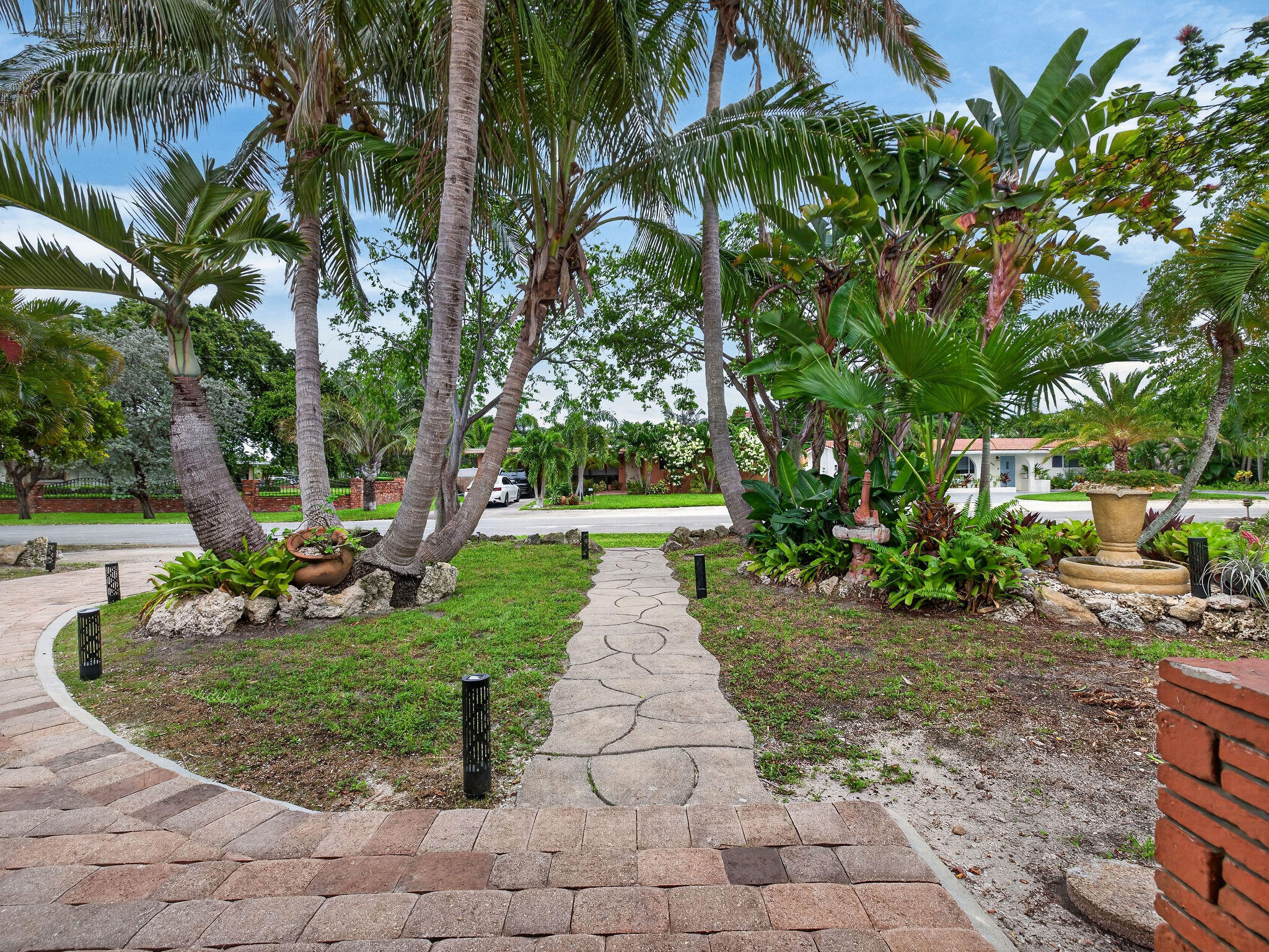 BEACHWAY ESTATES - Residential