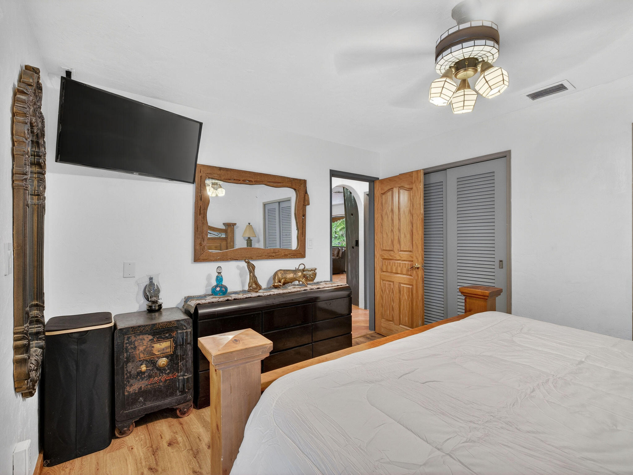 BEACHWAY ESTATES - Residential
