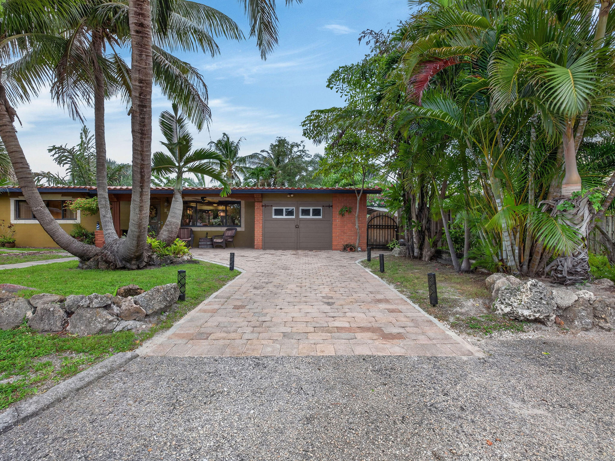 BEACHWAY ESTATES - Residential