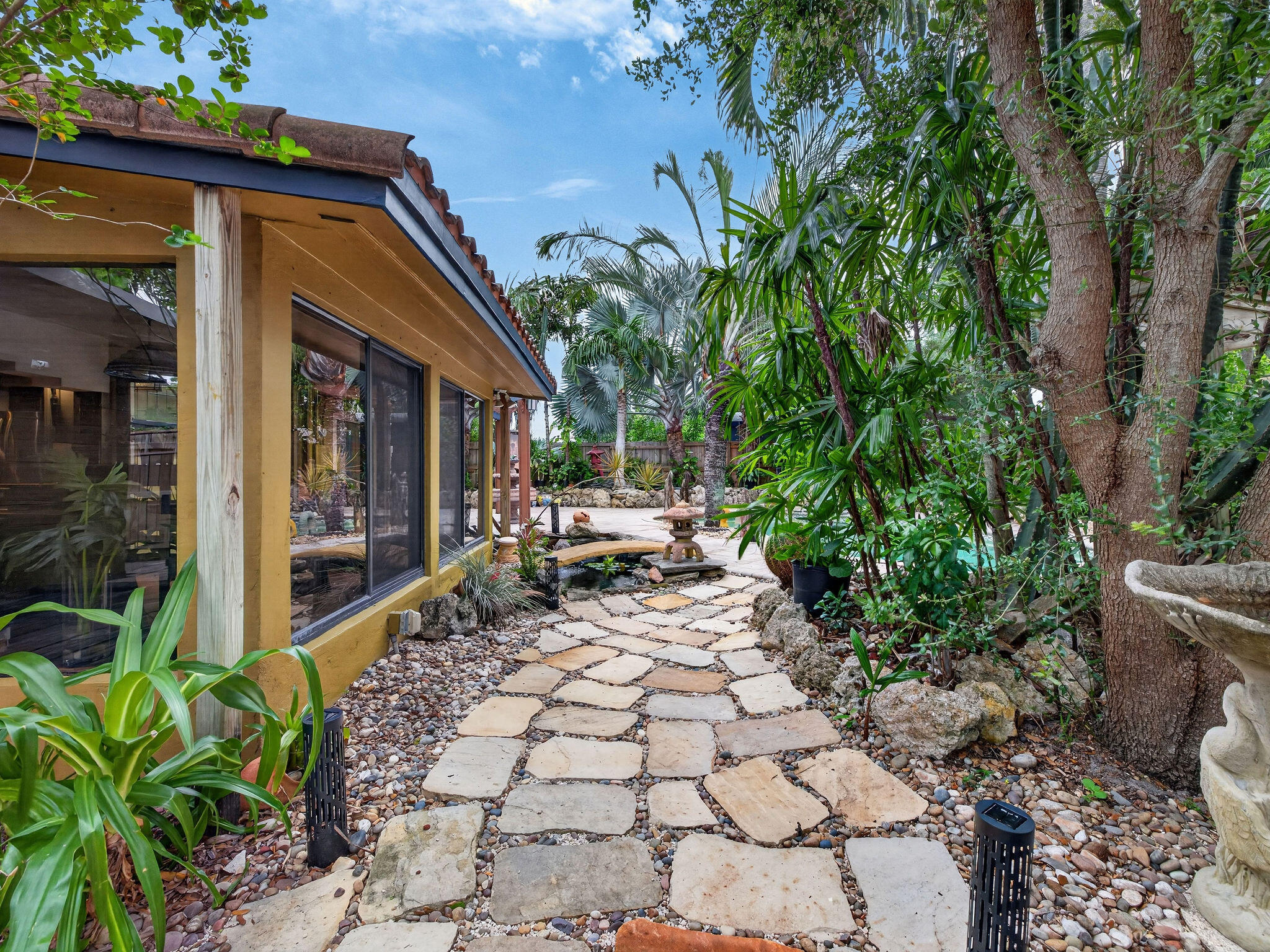 BEACHWAY ESTATES - Residential