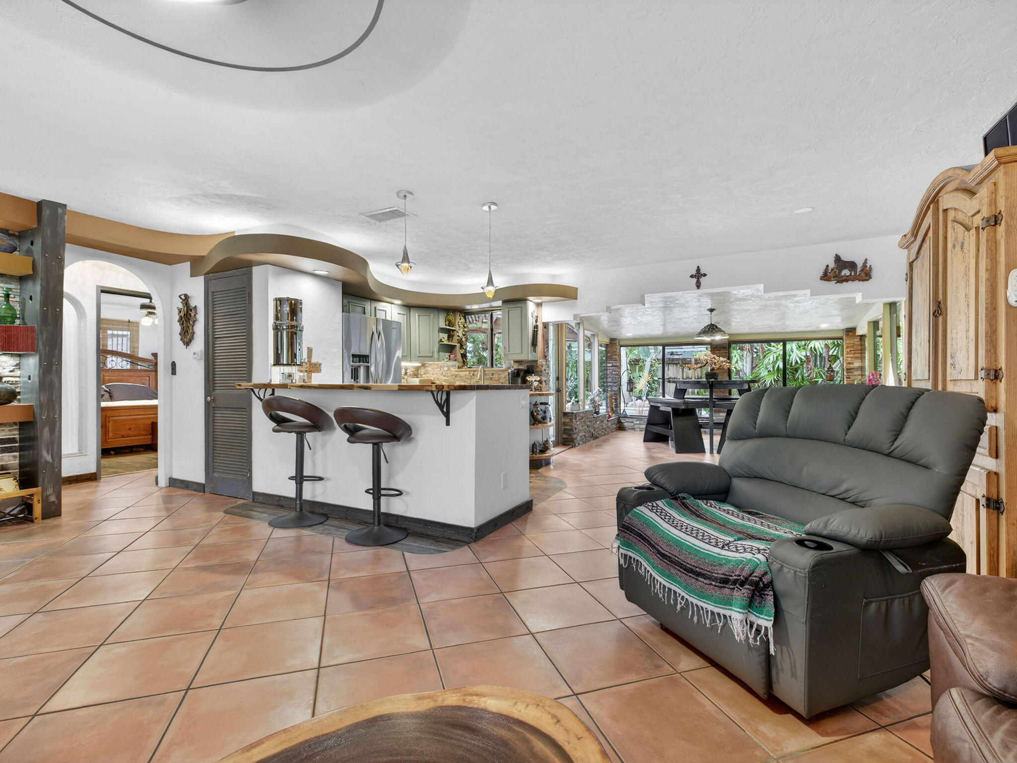 BEACHWAY ESTATES - Residential