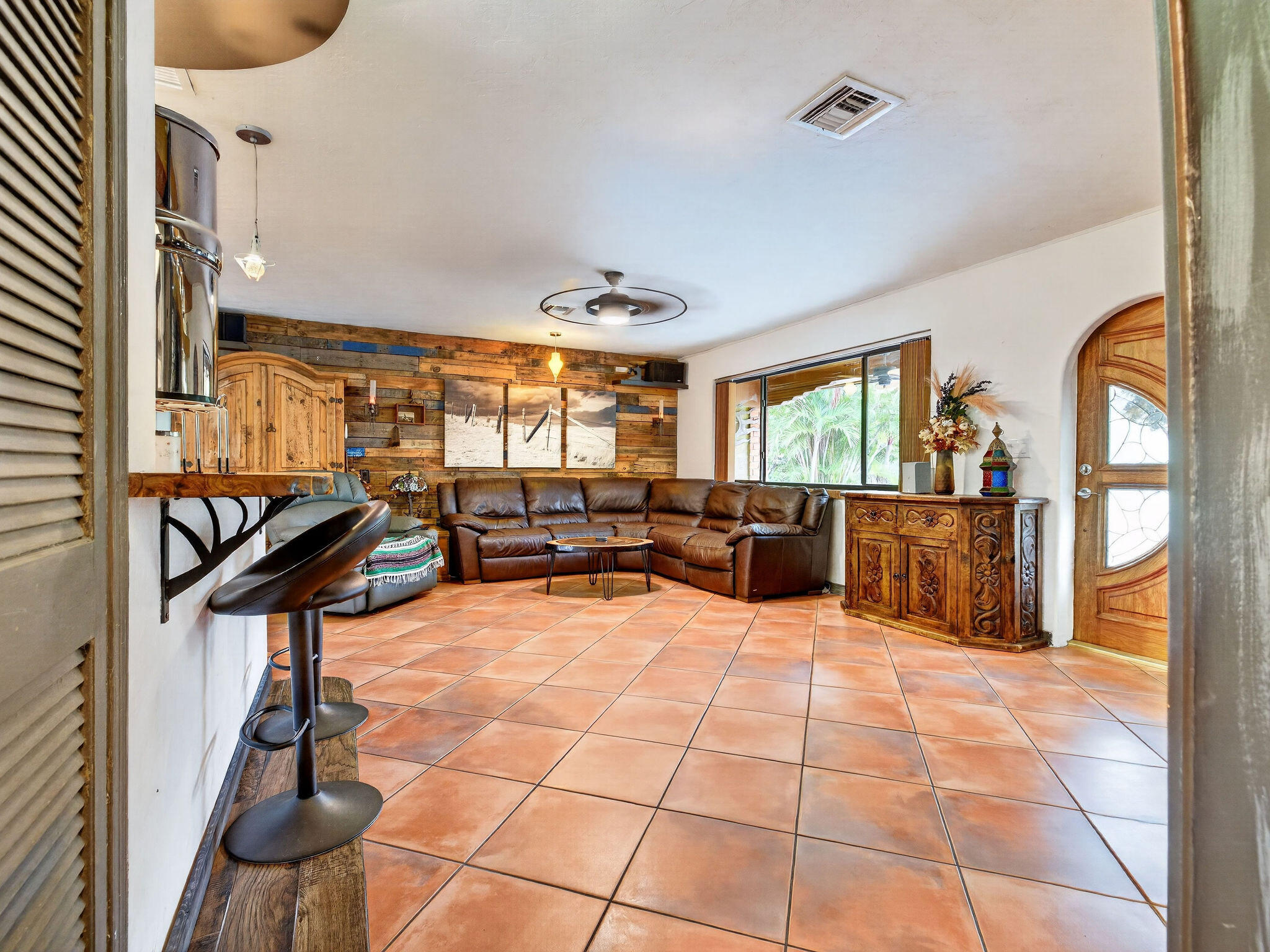 BEACHWAY ESTATES - Residential