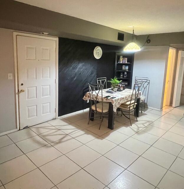 CORAL GARDENS CONDO - Residential
