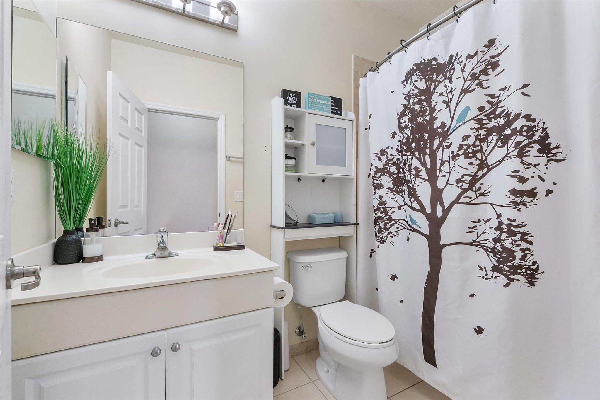GRAND CYPRESS REPLAT - Residential Lease