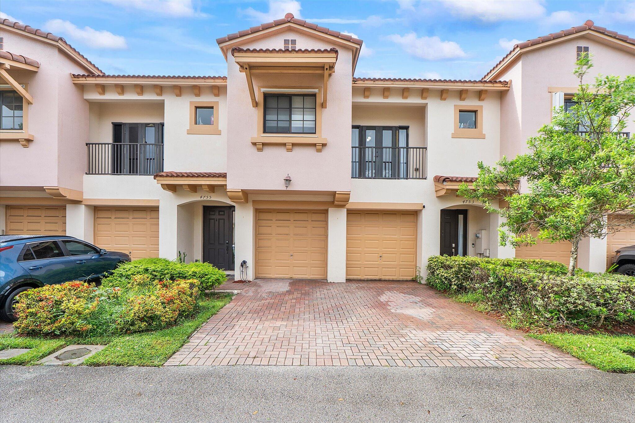 GRAND CYPRESS REPLAT - Residential Lease