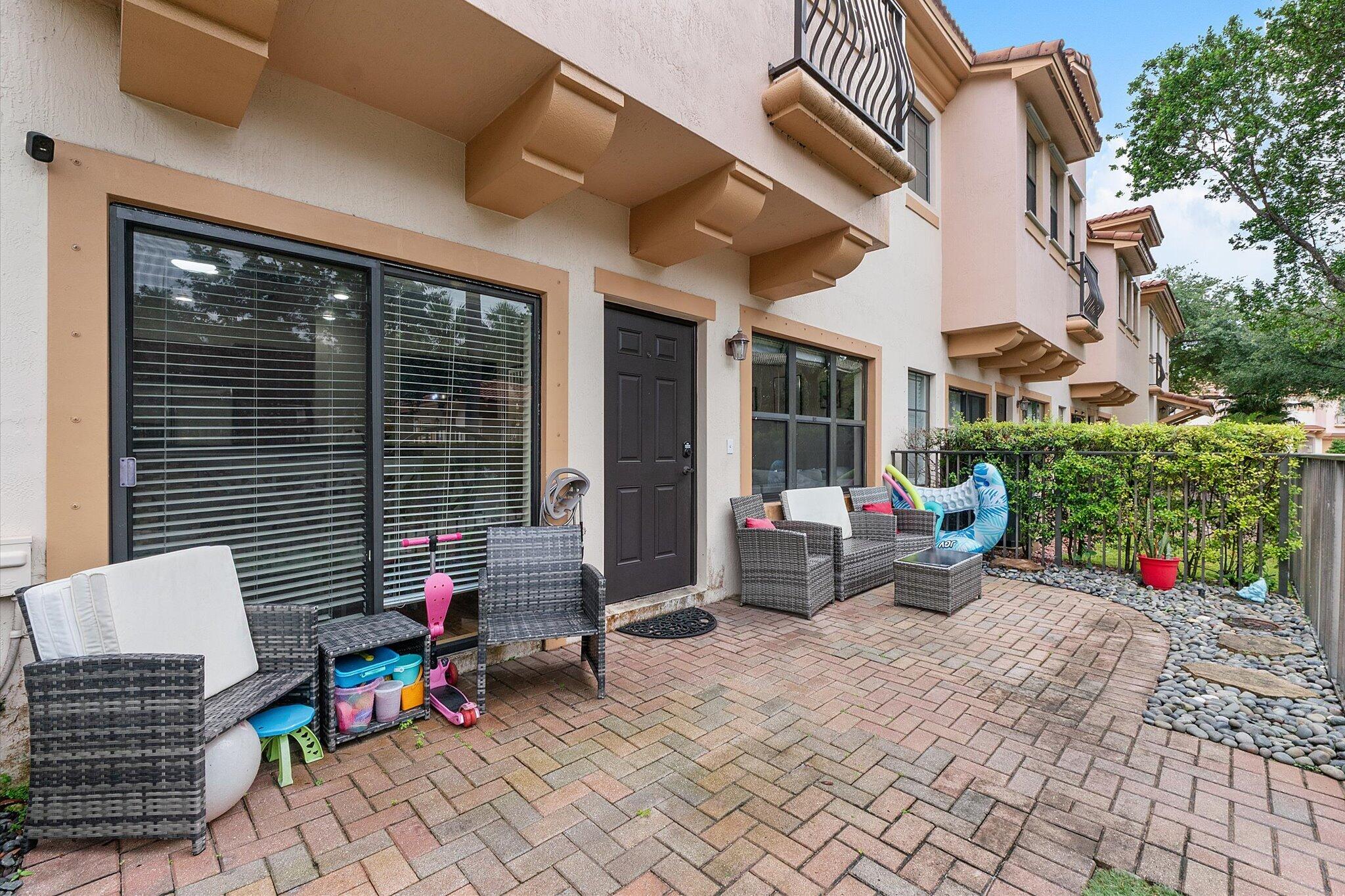 GRAND CYPRESS REPLAT - Residential Lease