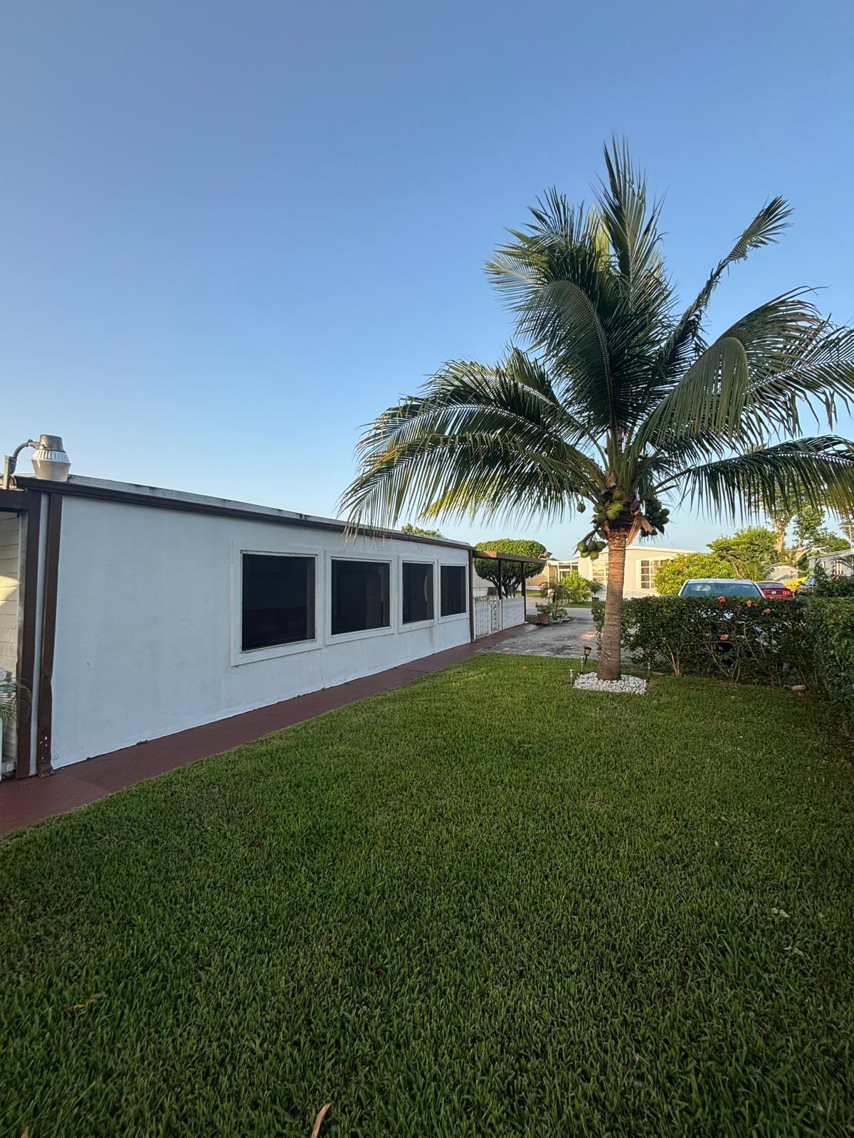 HAVEN LAKE PARK - Residential