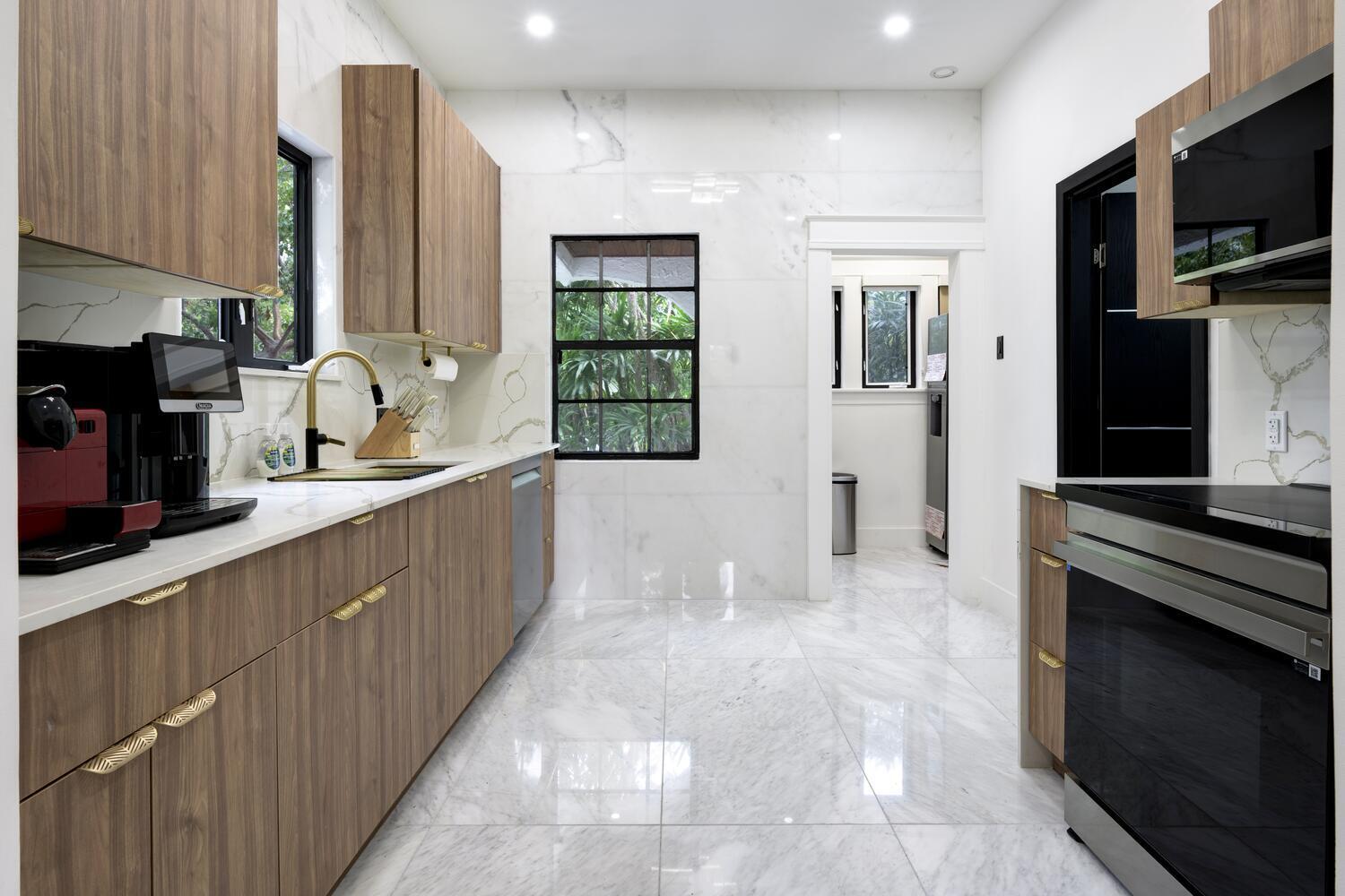 BLACKWELL PARK REV PL - Residential