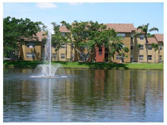 PONTE VERDE AT PALM BEACH LAKES CONDO - Residential Lease
