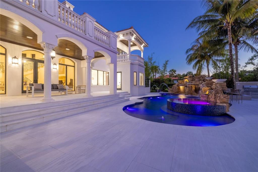 Stonegate Blvd - Residential