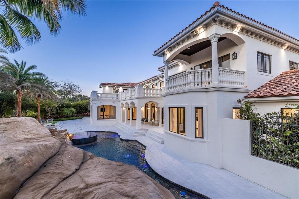 Stonegate Blvd - Residential