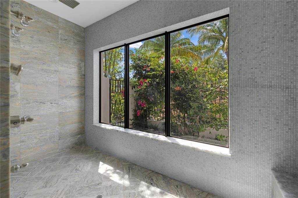 Stonegate Blvd - Residential