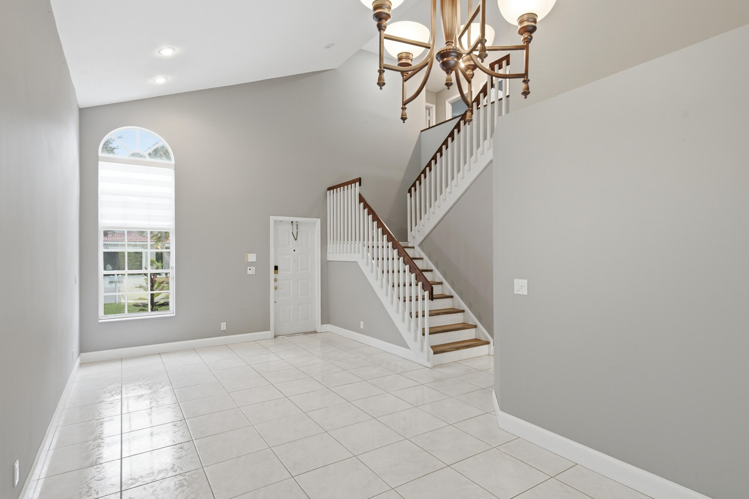 SILVER LAKES AT PEMBROKE PINES - Residential
