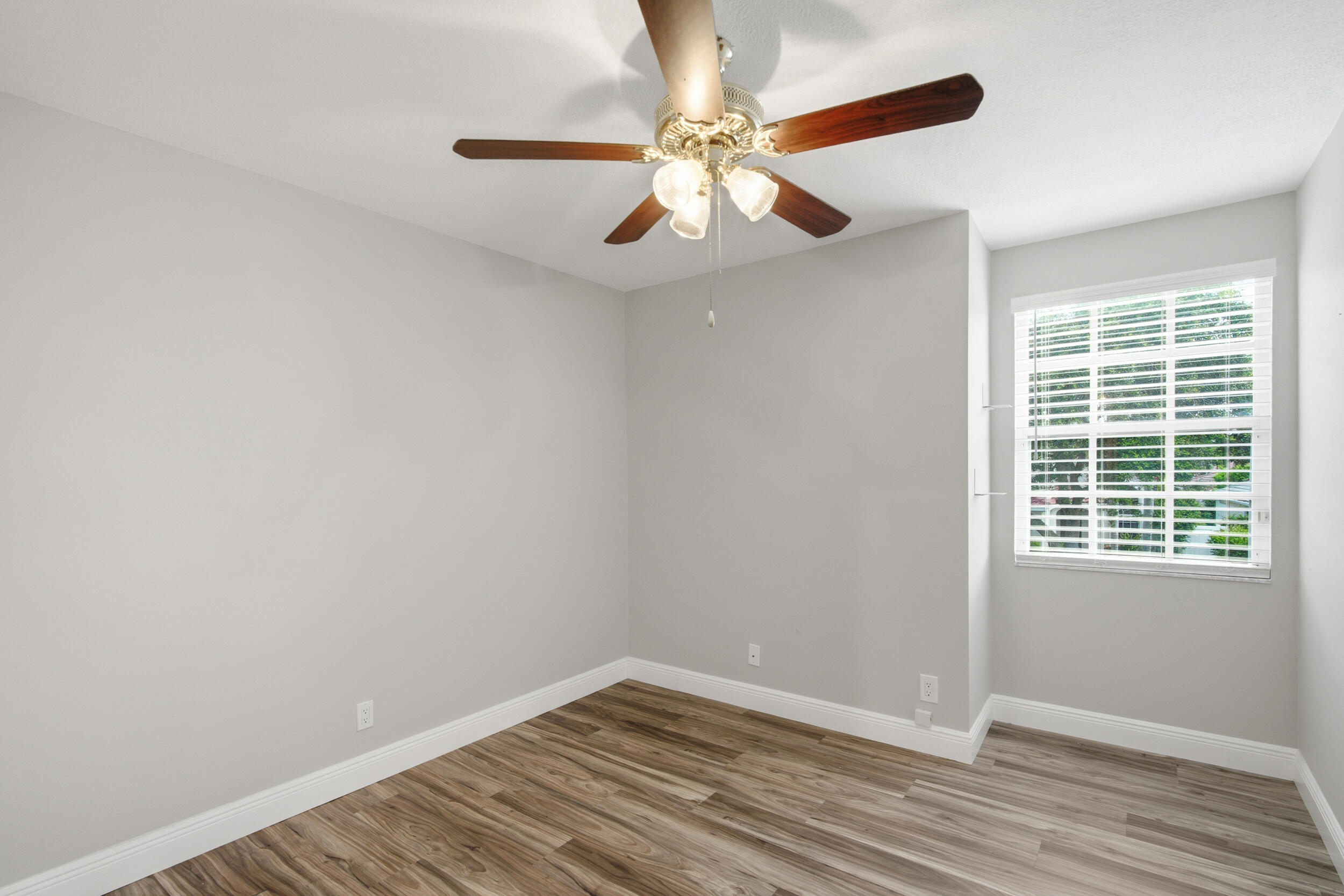 SILVER LAKES AT PEMBROKE PINES - Residential