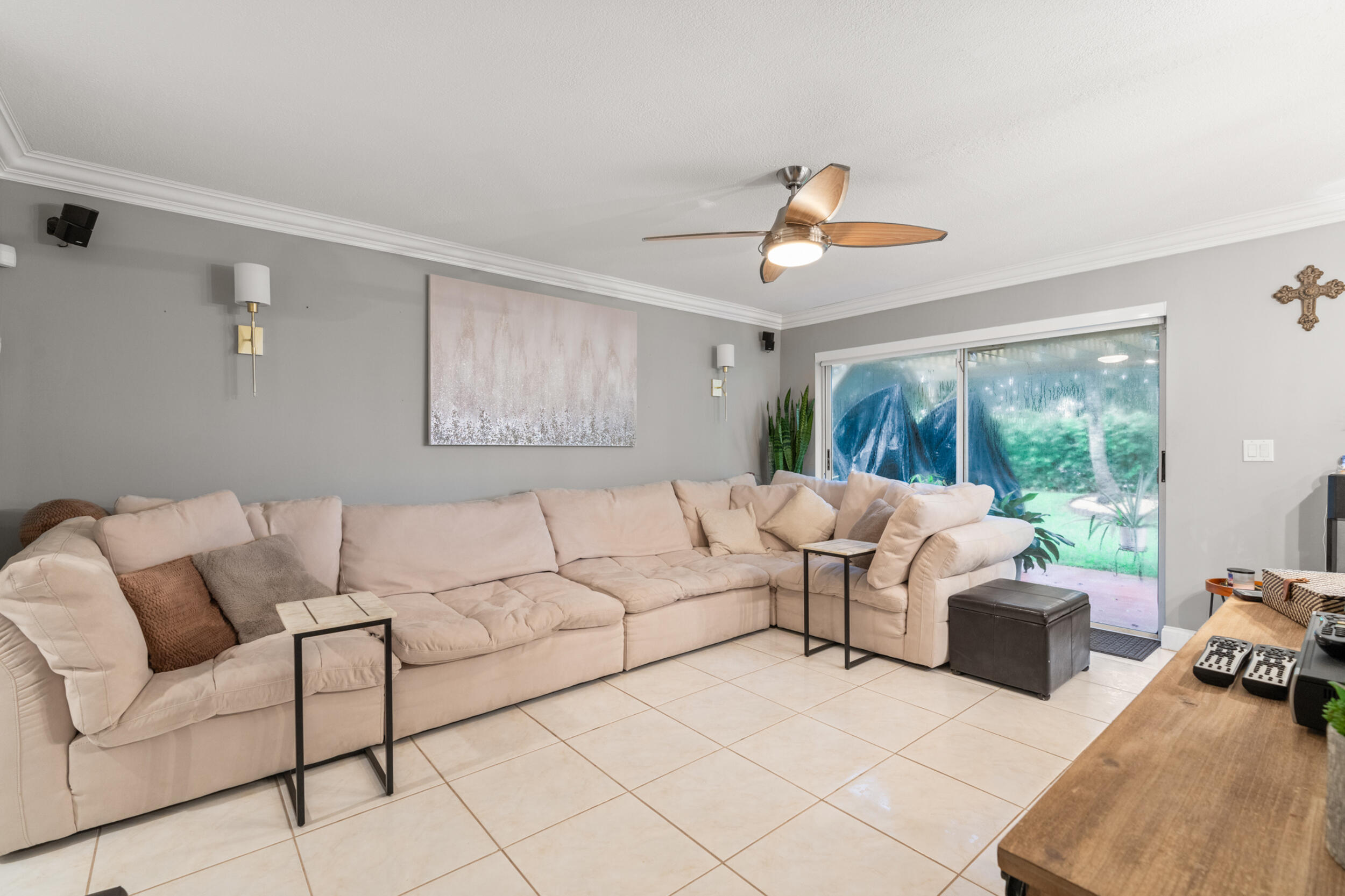 SILVER LAKES AT PEMBROKE PINES - Residential