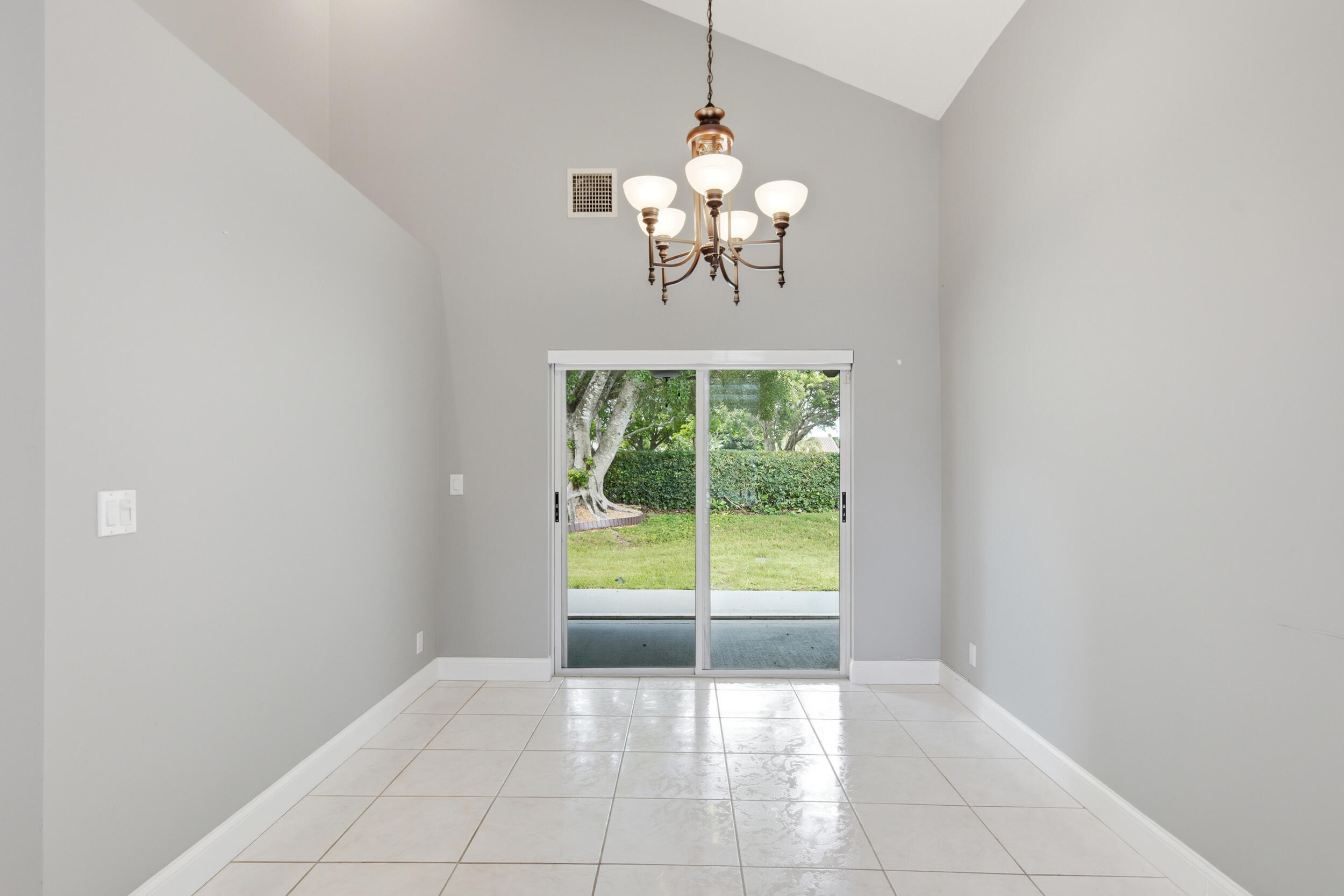 SILVER LAKES AT PEMBROKE PINES - Residential