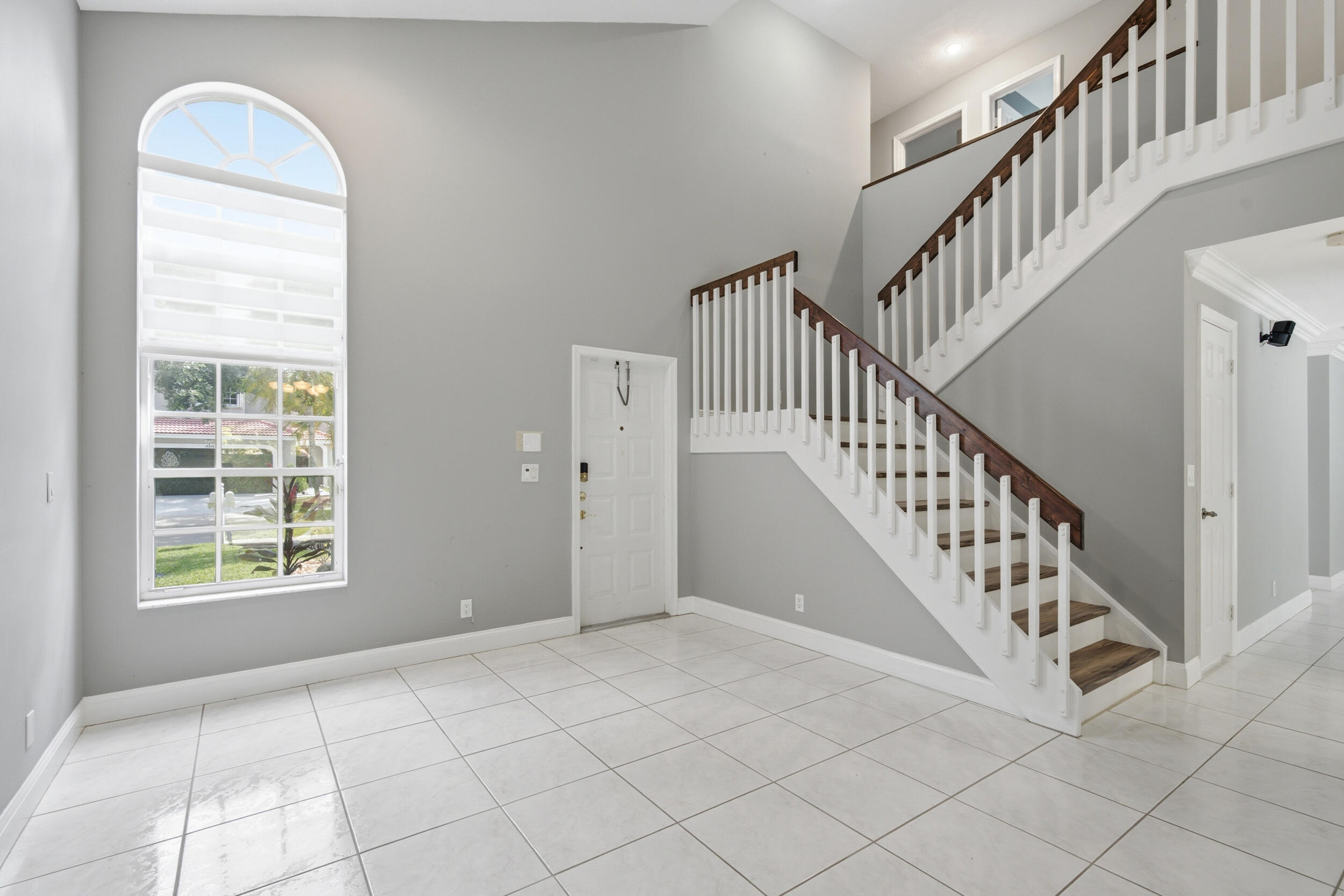 SILVER LAKES AT PEMBROKE PINES - Residential
