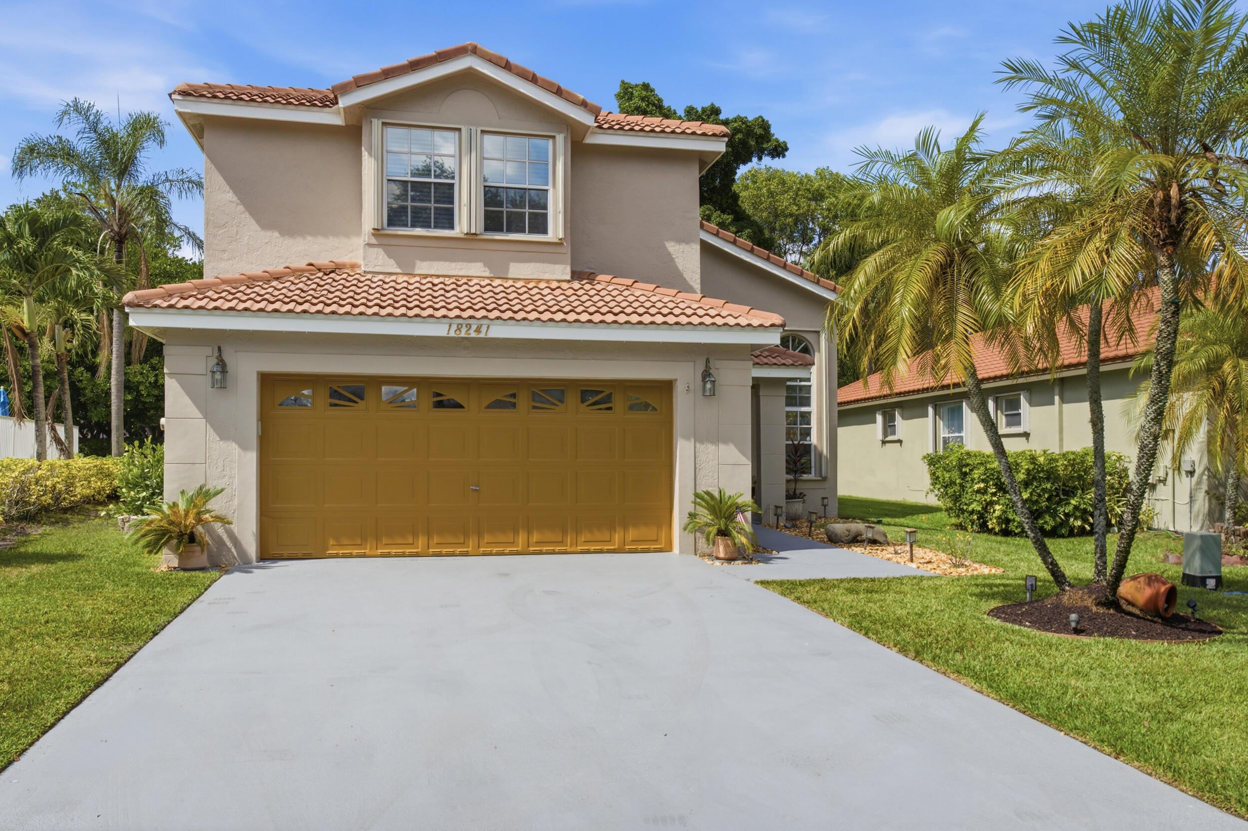 SILVER LAKES AT PEMBROKE PINES - Residential
