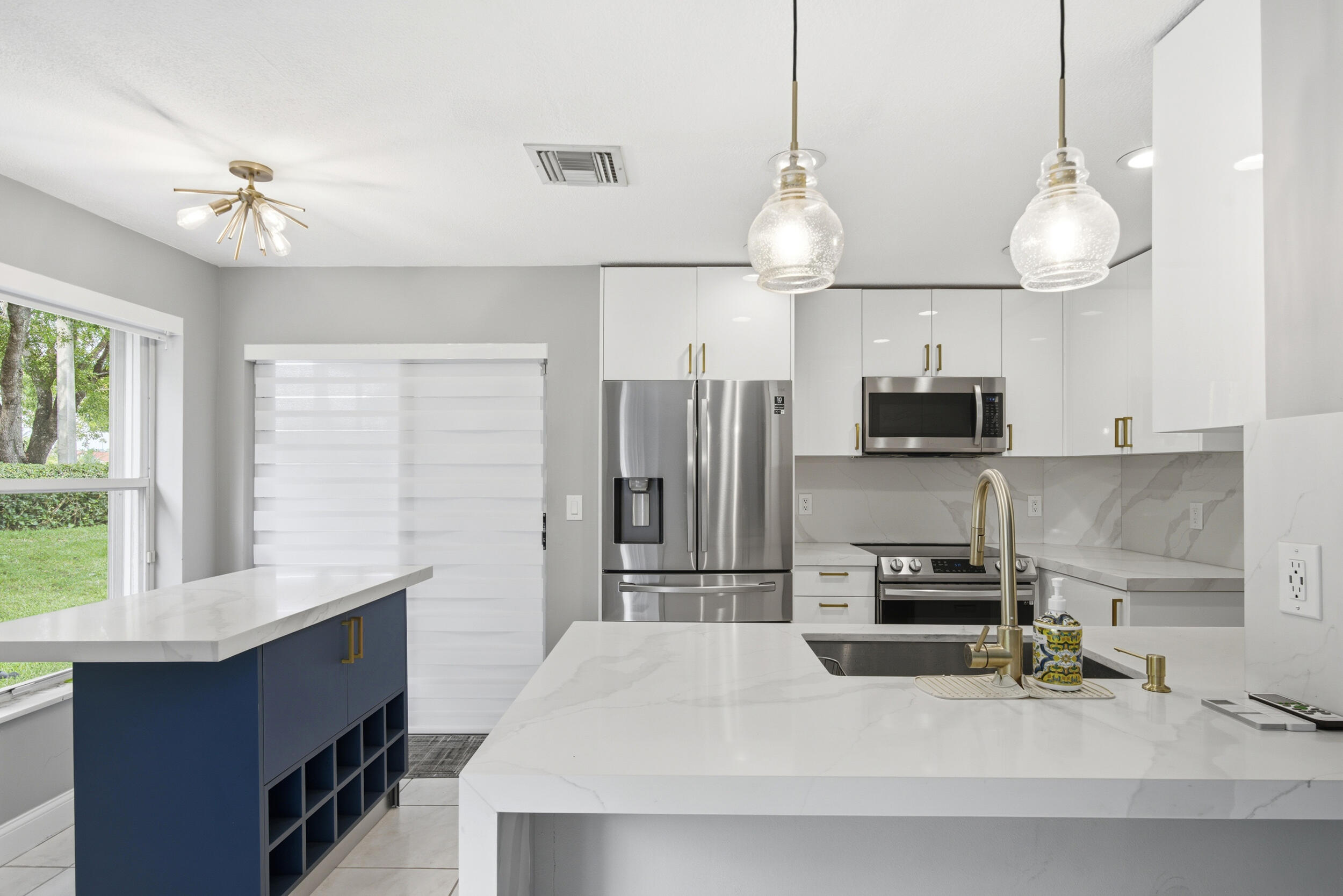 SILVER LAKES AT PEMBROKE PINES - Residential