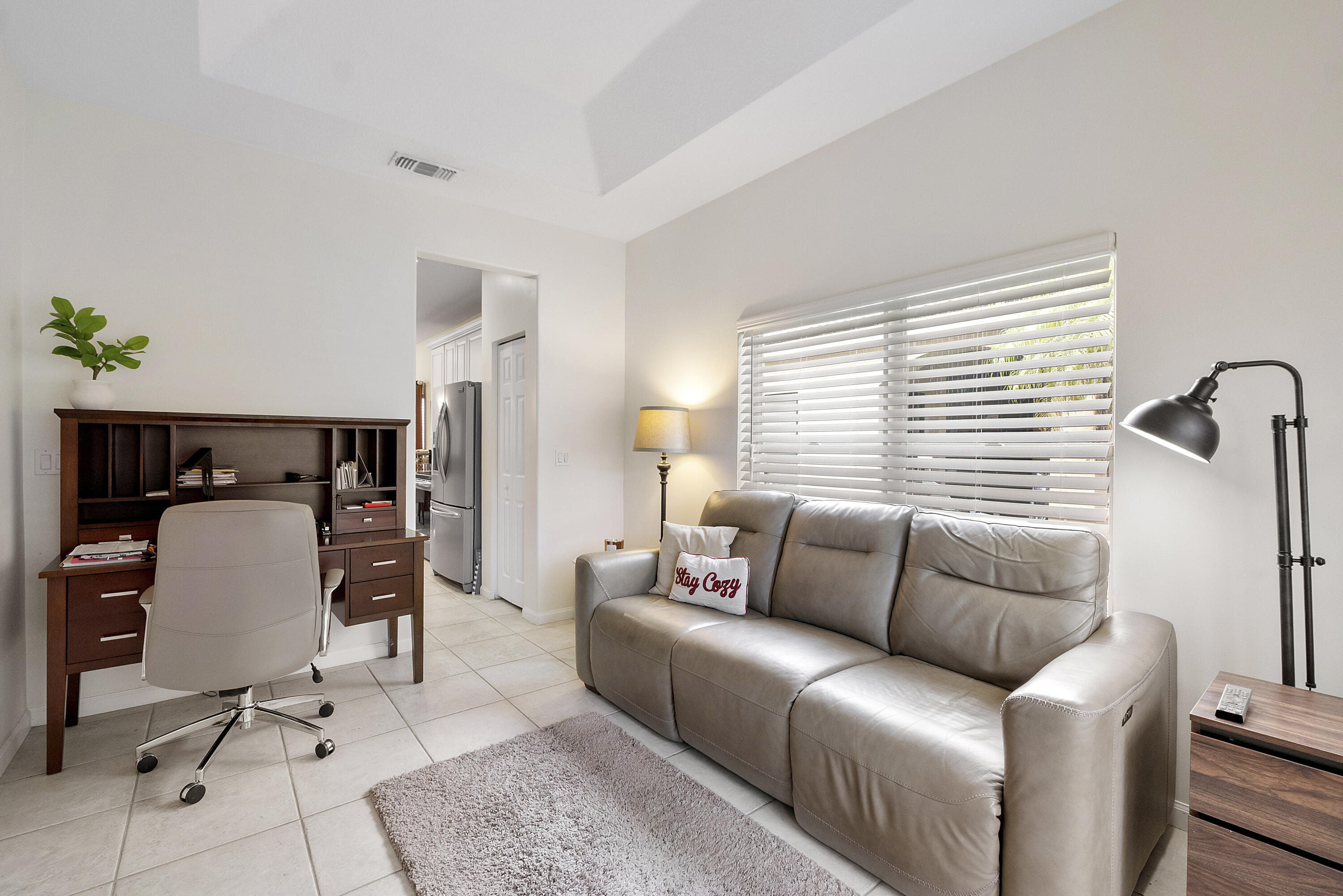 PARKLAND ISLES - Residential