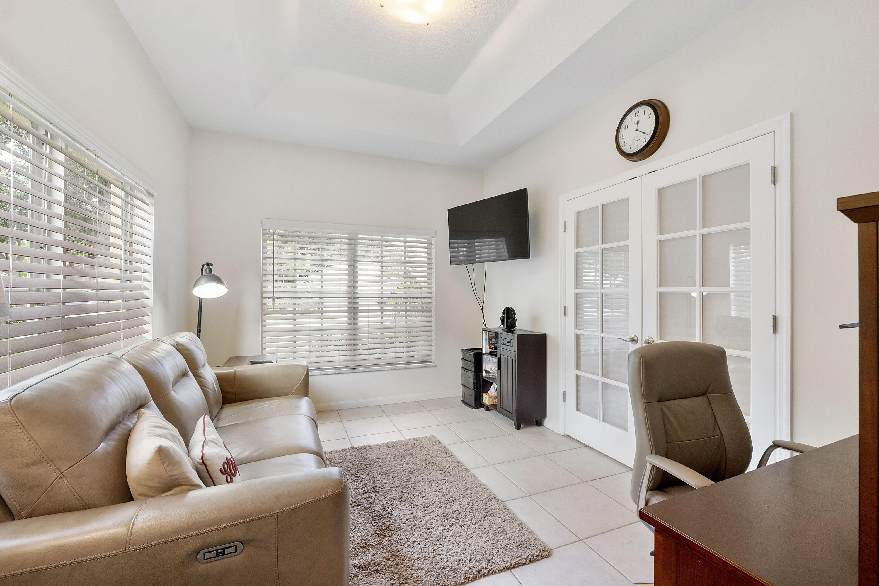 PARKLAND ISLES - Residential