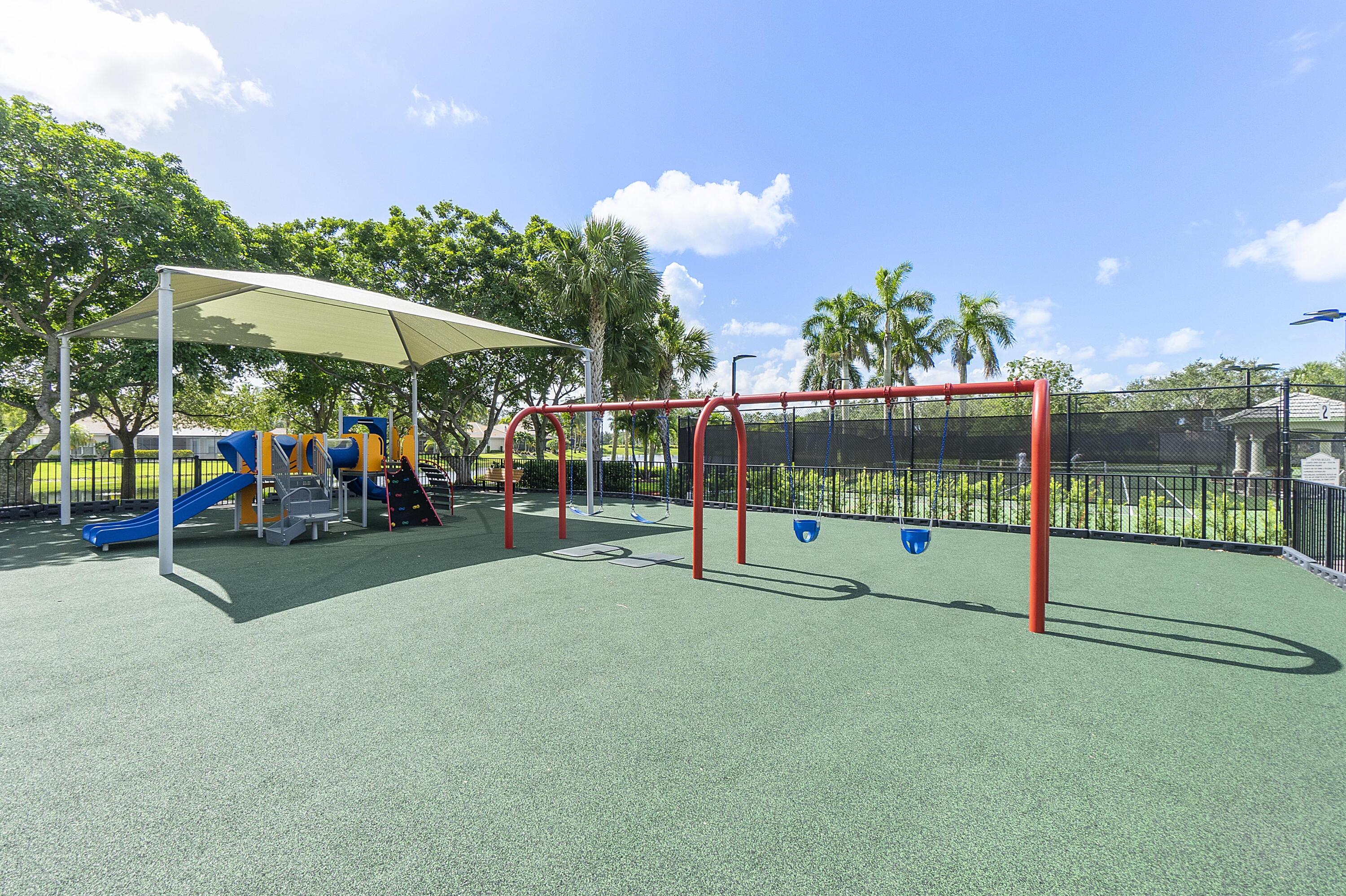 PARKLAND ISLES - Residential