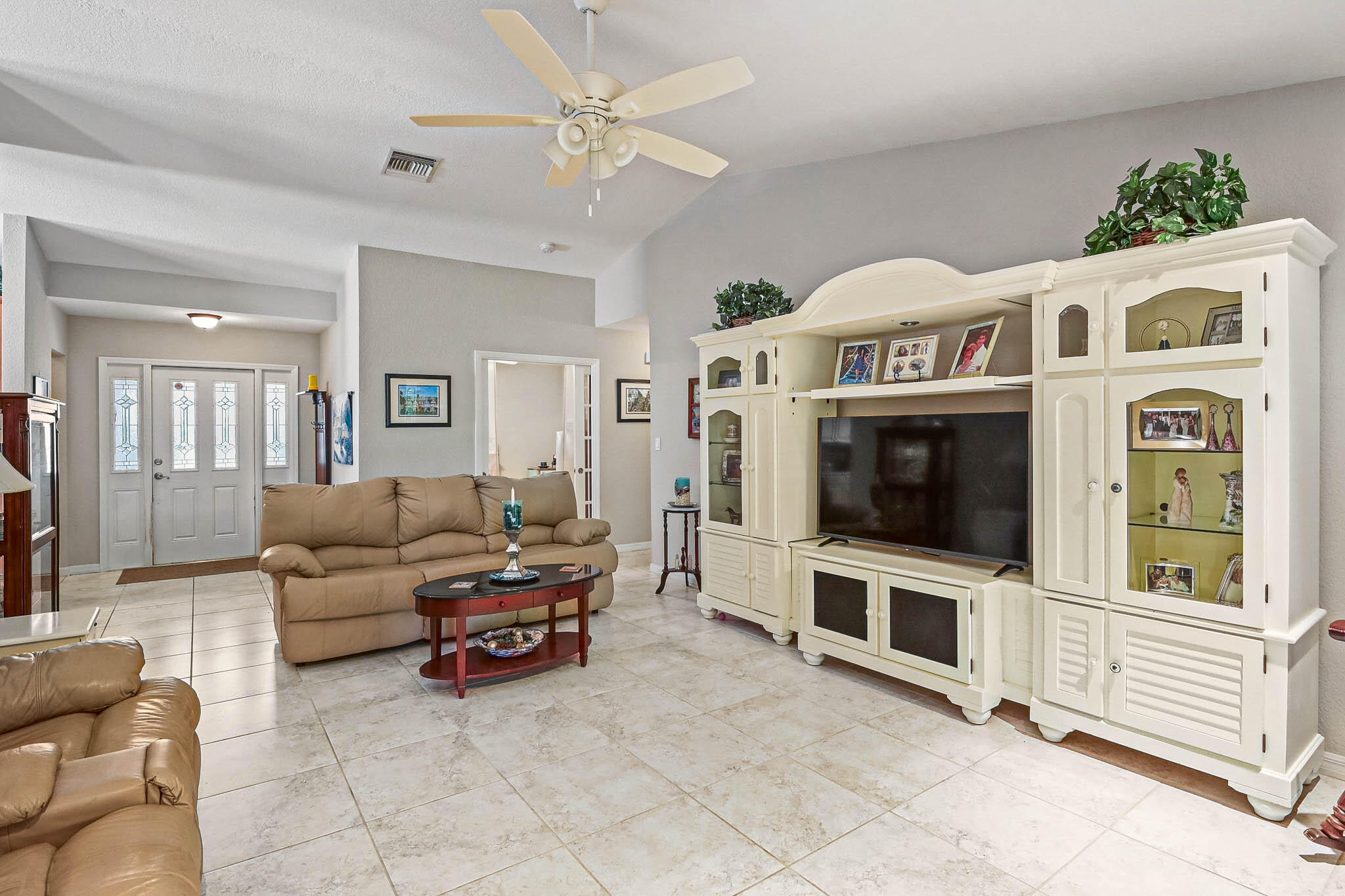 PALM BEACH RANCHETTES - Residential