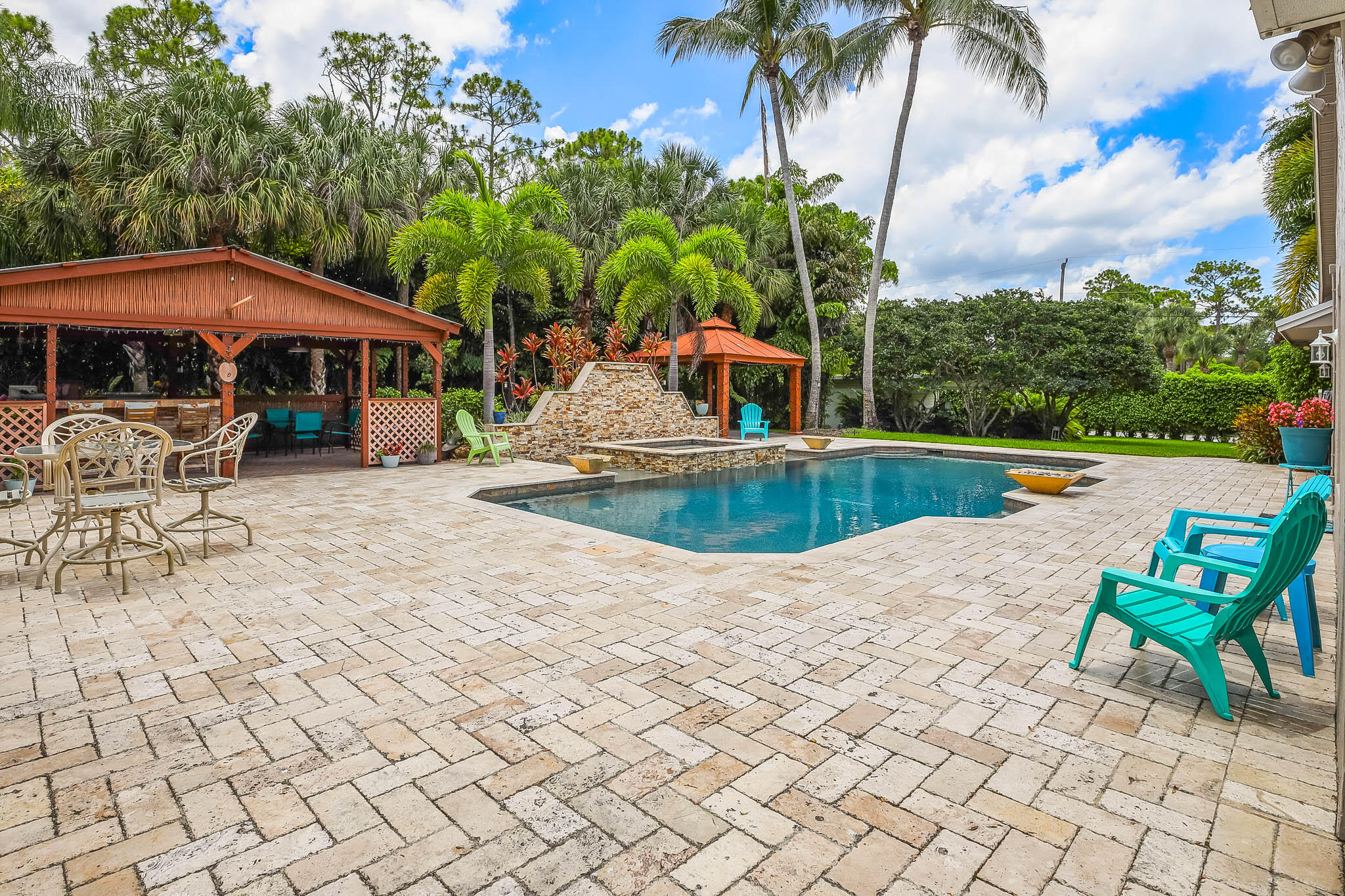 PALM BEACH RANCHETTES - Residential