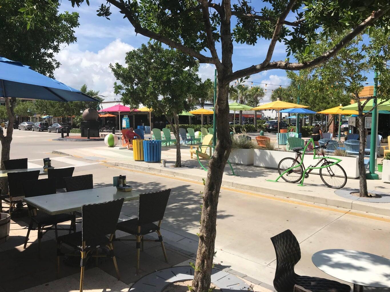 INTERNATIONAL STUDIO APT CONDO - Residential