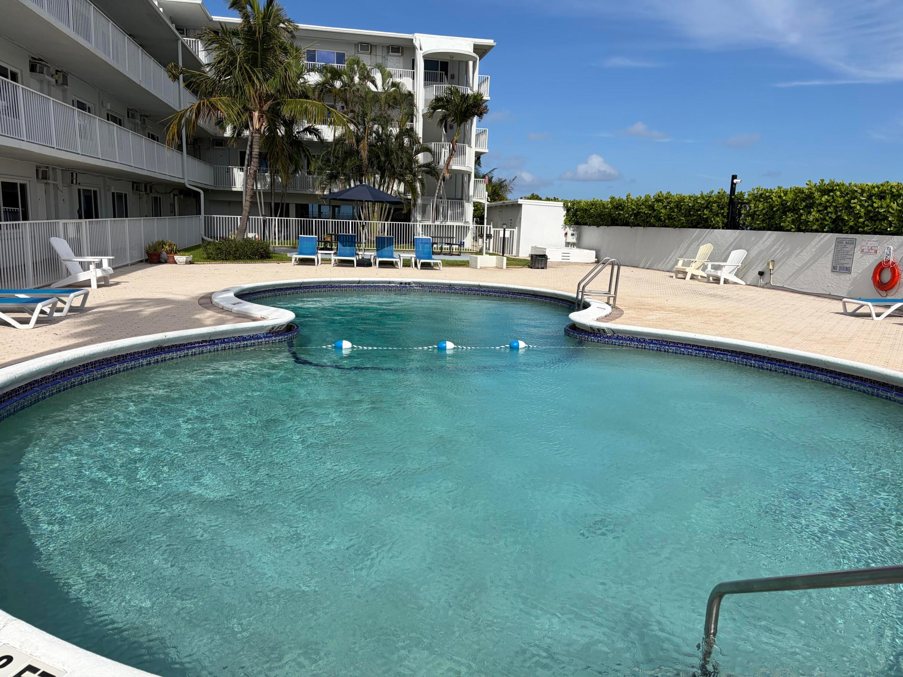 INTERNATIONAL STUDIO APT CONDO - Residential
