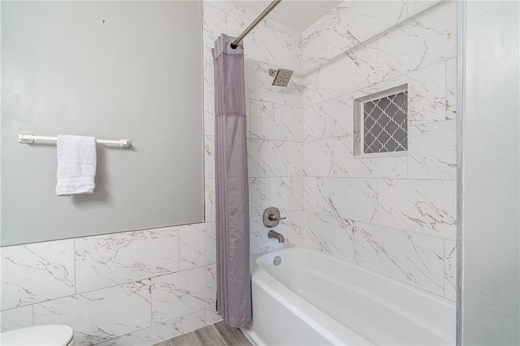 NORTH LAUDERDALE LANDINGS - Residential