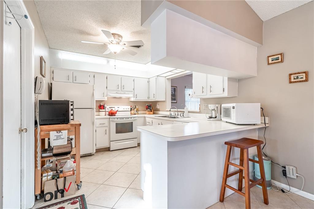 NORTH LAUDERDALE LANDINGS - Residential
