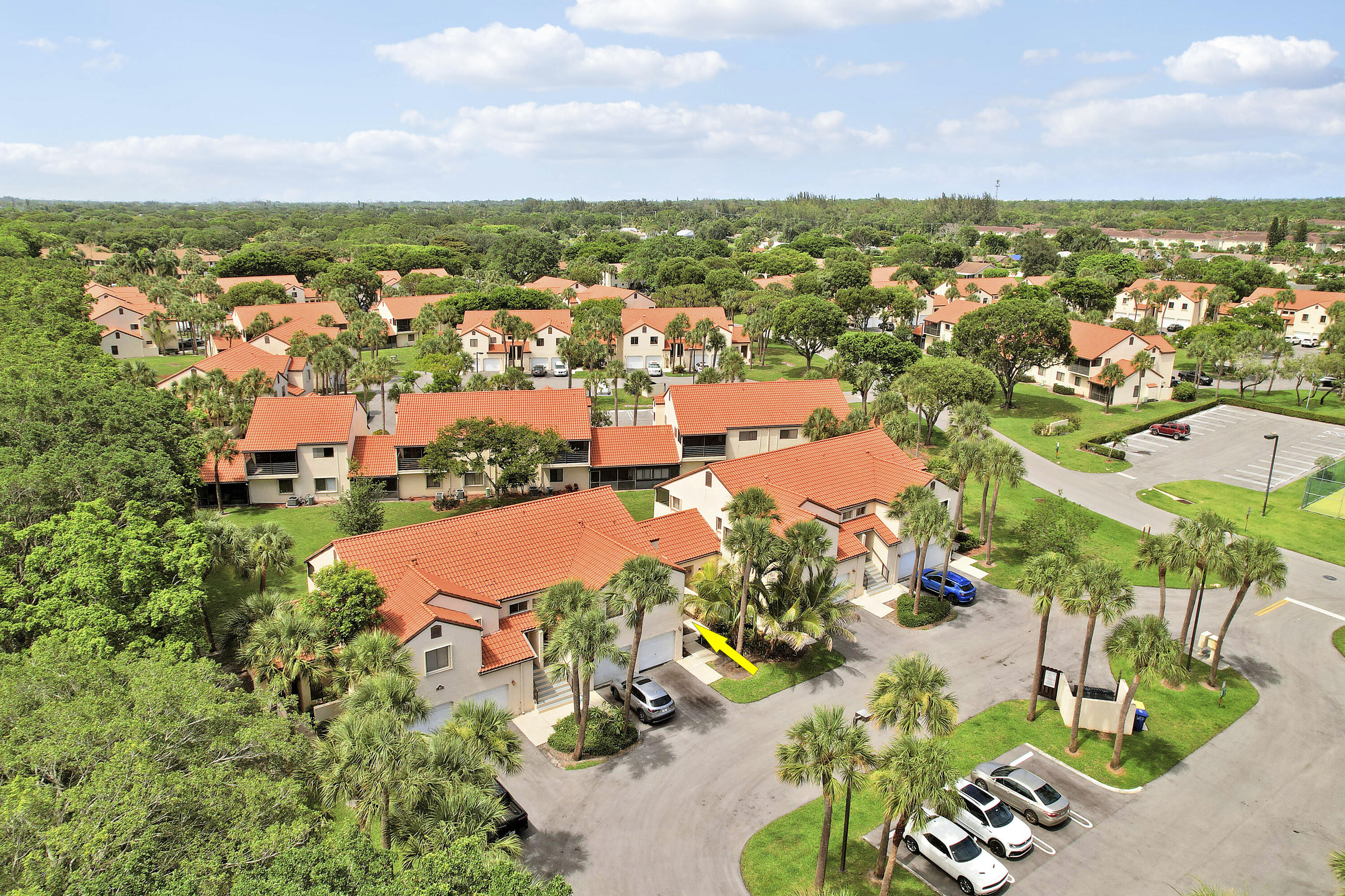SOUTH LAKE CONDO - Residential