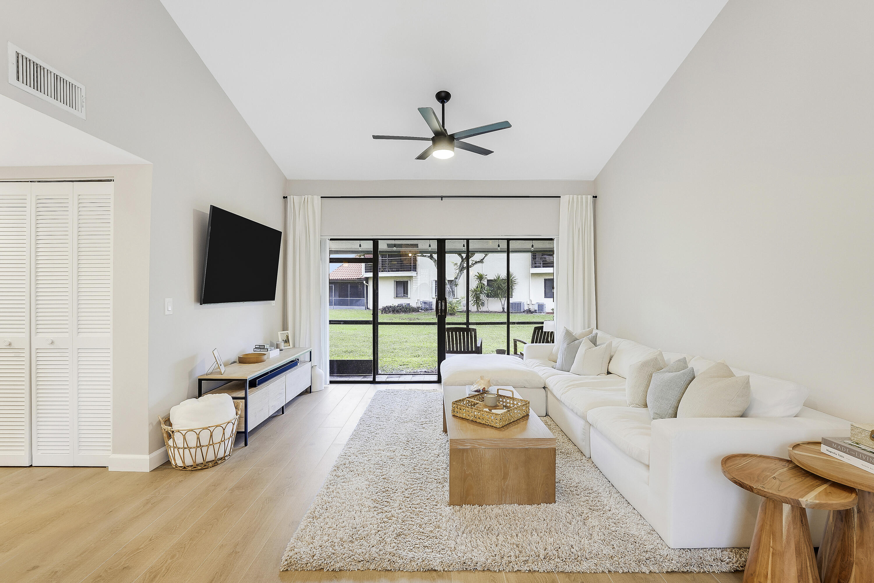 SOUTH LAKE CONDO - Residential